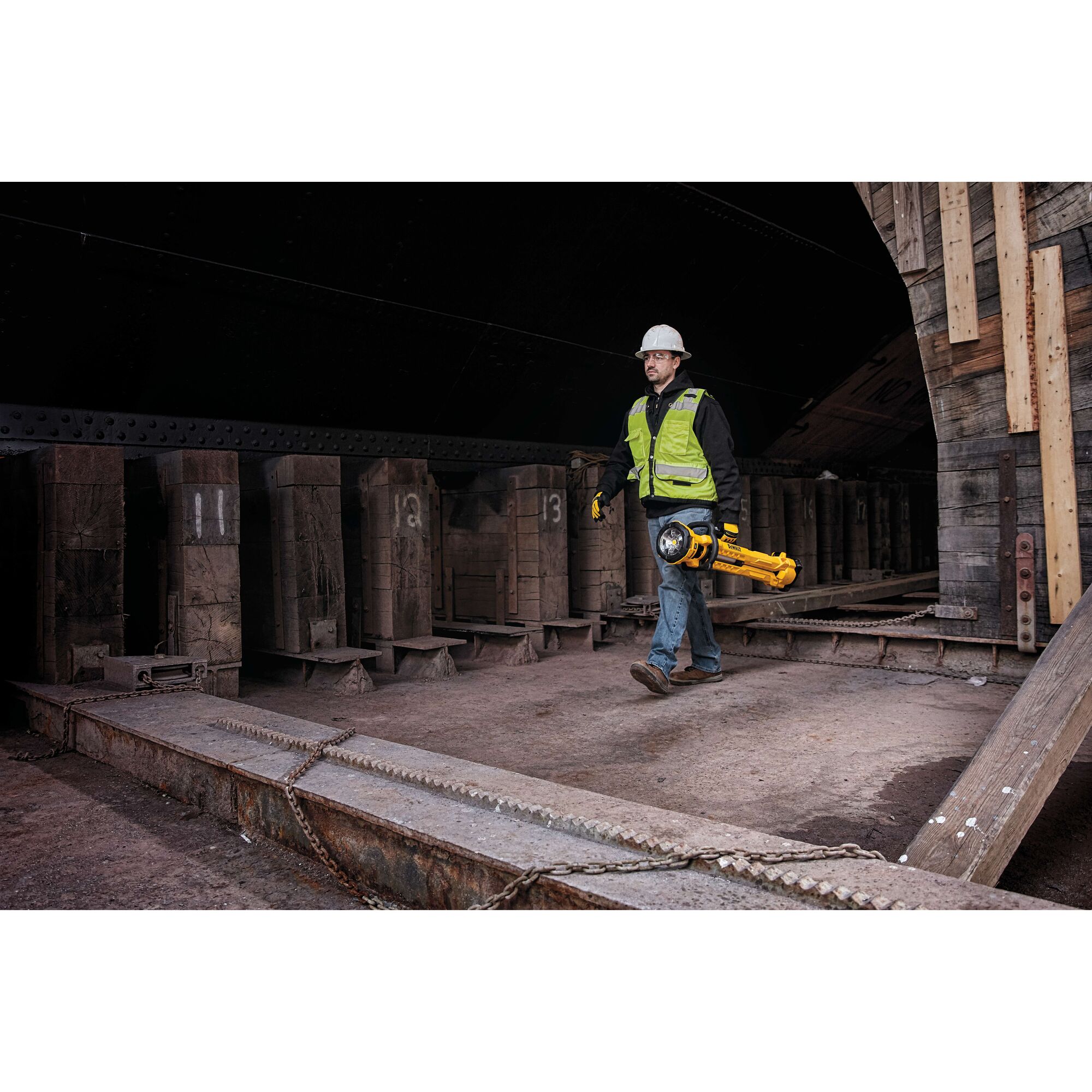 DEWALT DCL079B b040750 - View #15