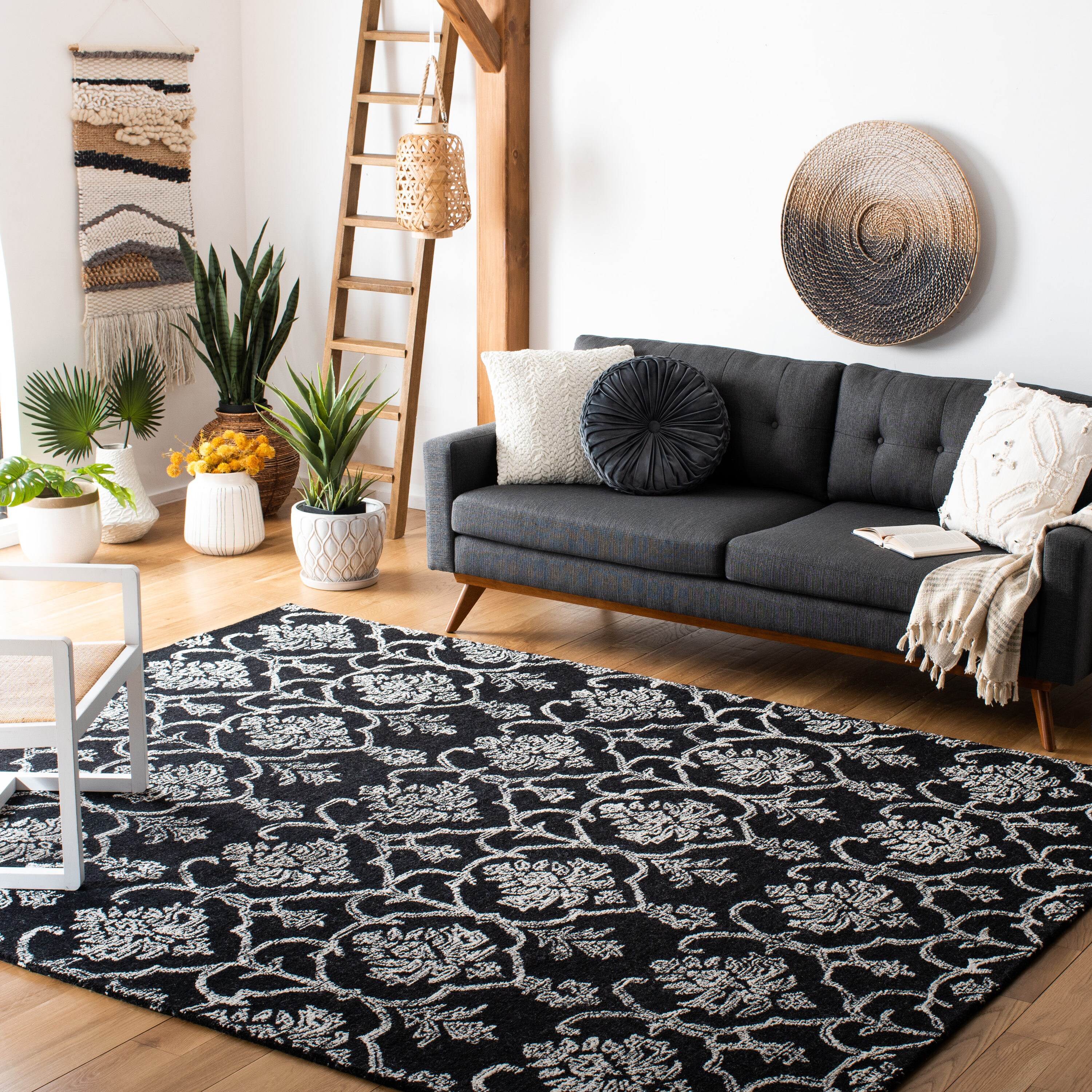 Safavieh MET996Z-6SQ rugs - View #5