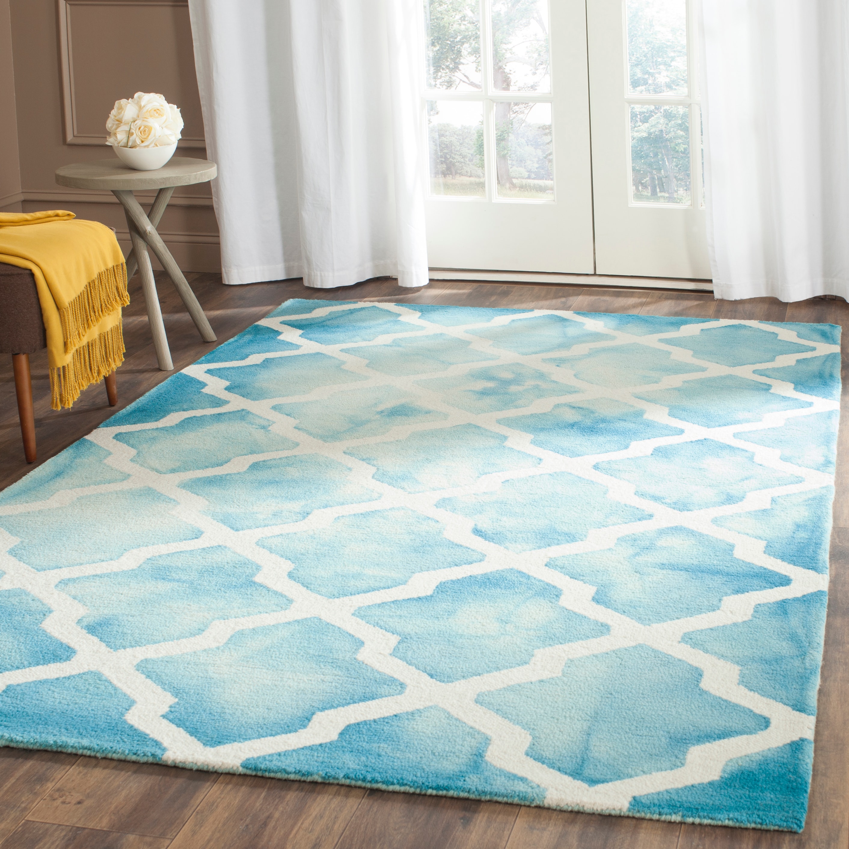 Safavieh DDY540D-2 Dip Dye Pamala 2 x 3 (ft) Tufted Wool Turquoise/Ivory Rectangular Indoor Geometric Bohemian/Eclectic Throw rug