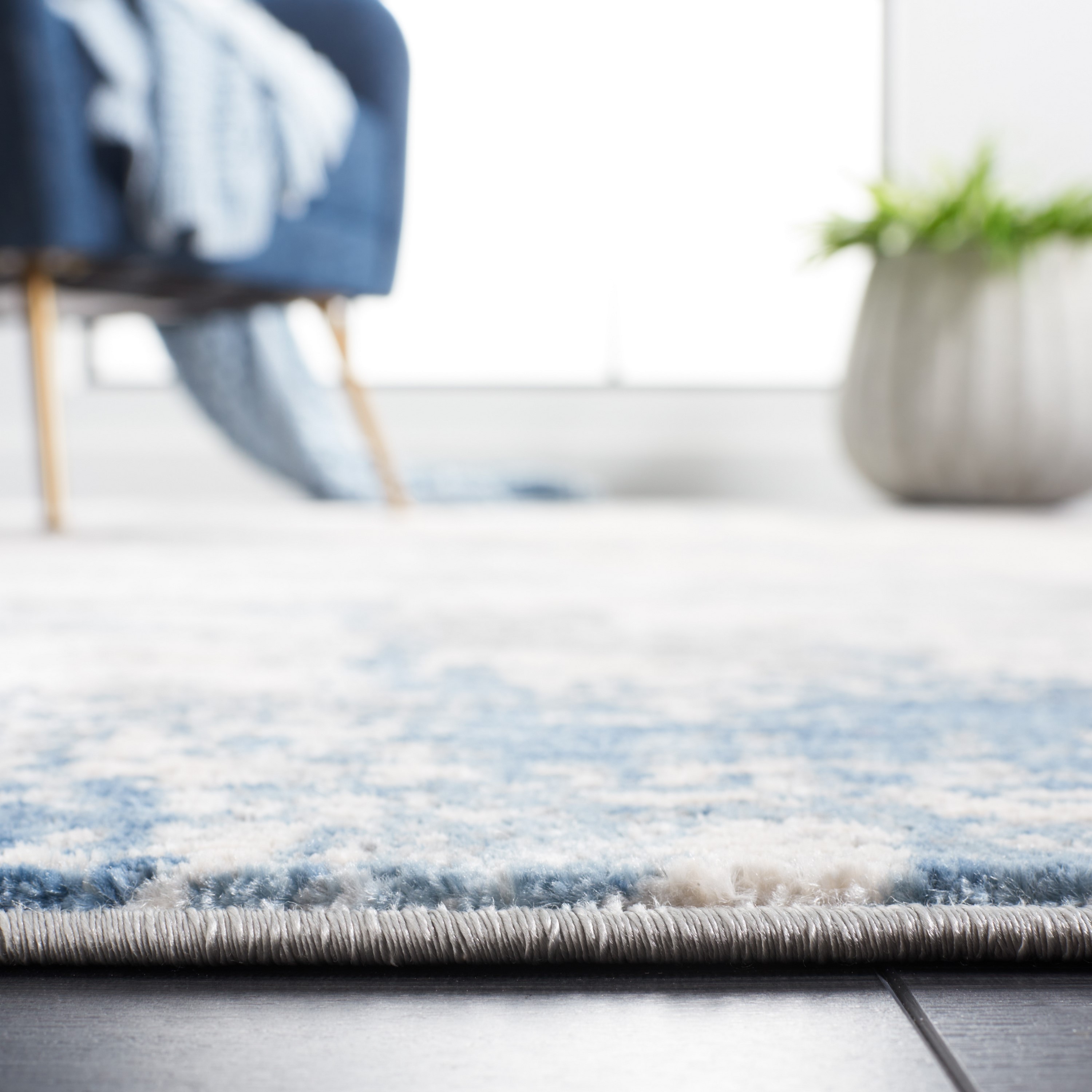 Safavieh INV481F-8 rugs - View #4