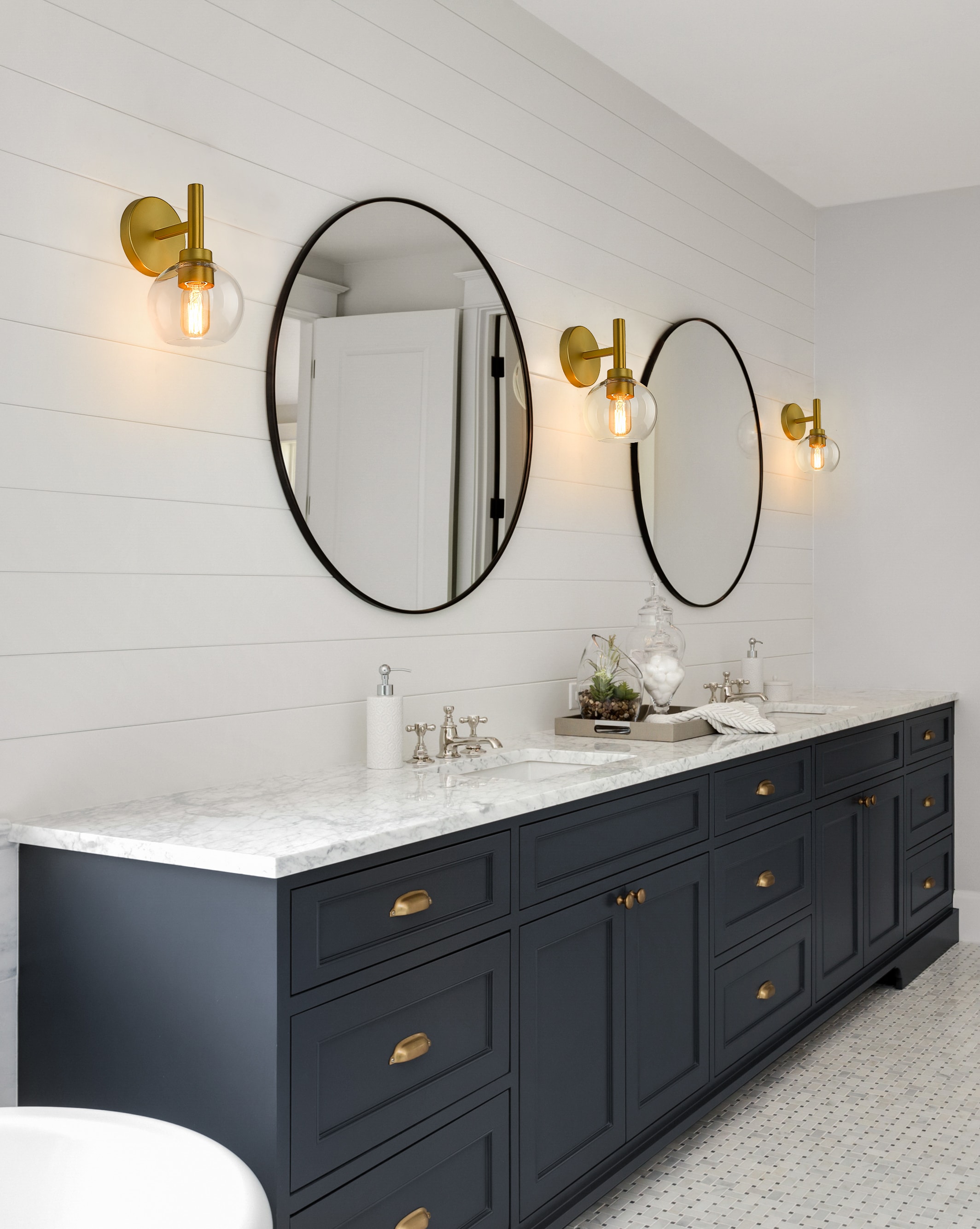 Brushed Gold 1-Light Wall Sconce with Clear Glass Shade
