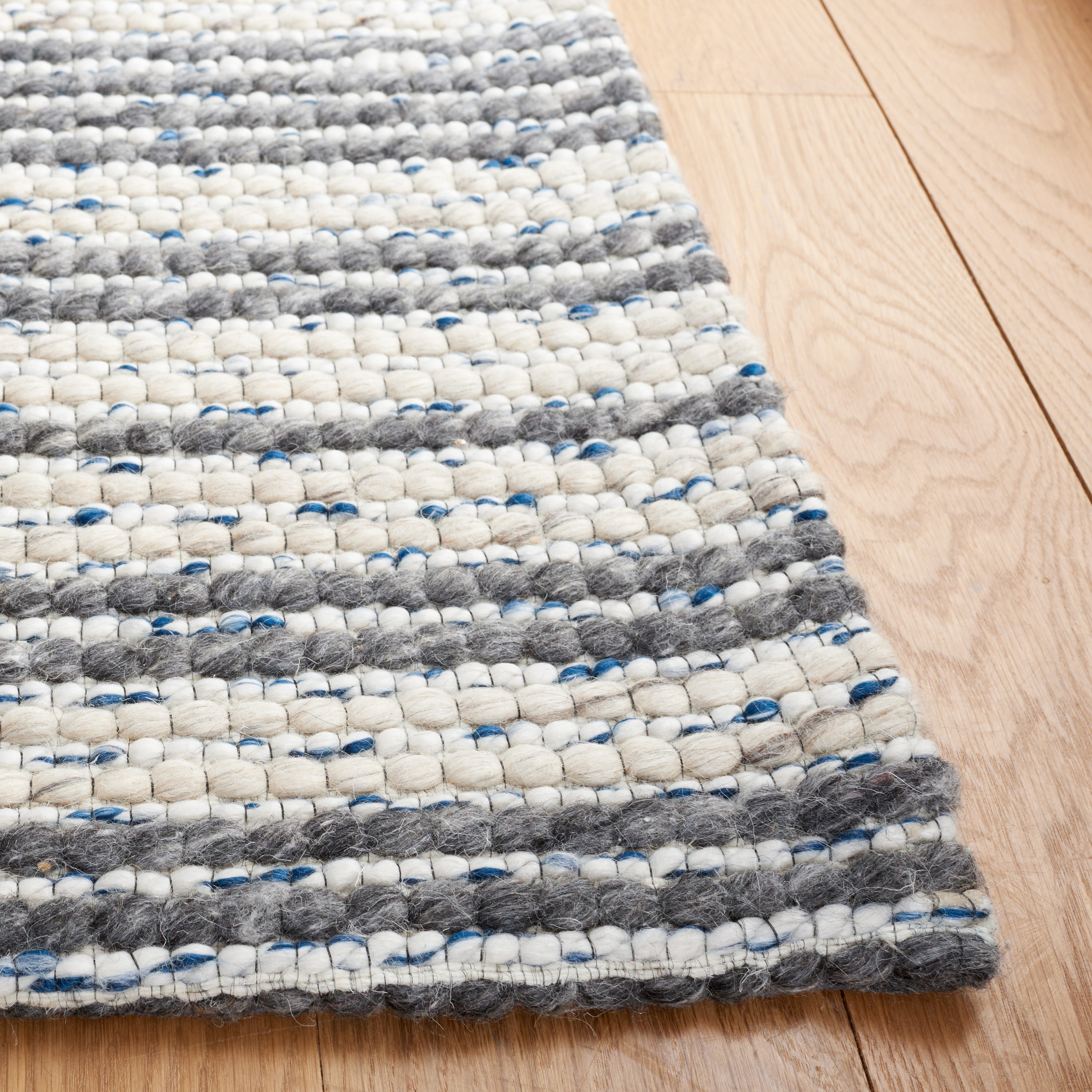 Ivory and Gray Handwoven Flatweave Wool Area Rug