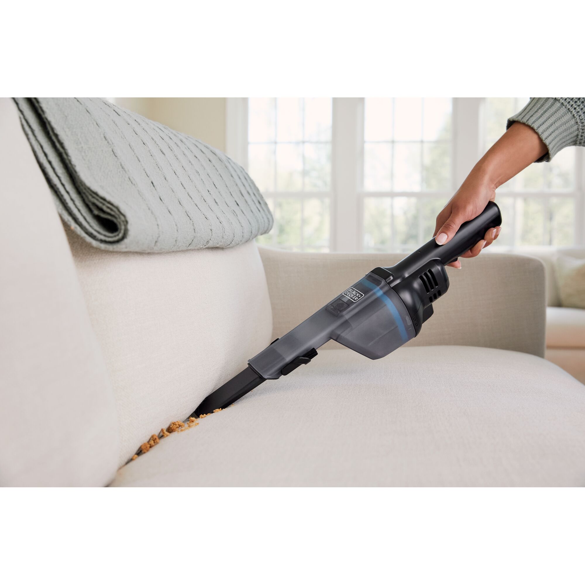 BLACK+DECKER HNVD220J00 Handheld-Vacuums - View #3