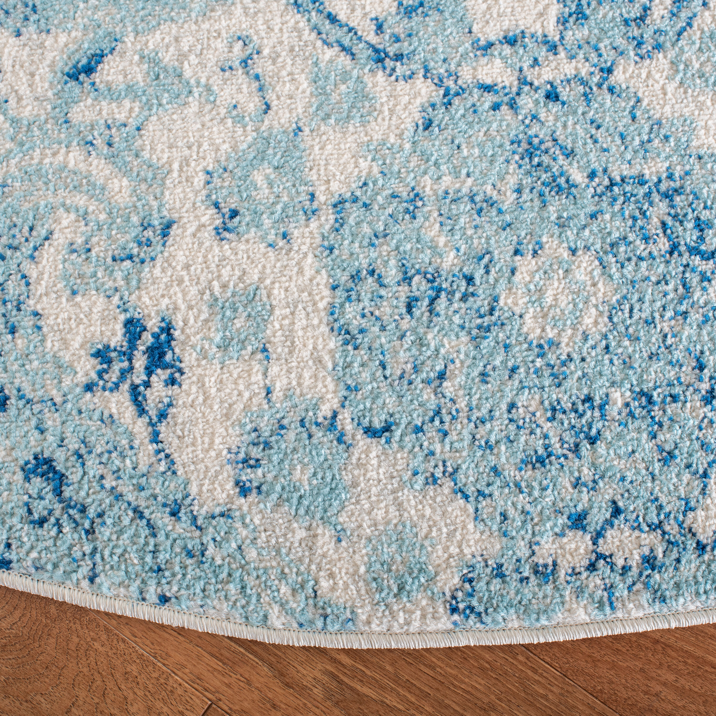 Safavieh MAD600E-5R rugs - View #3