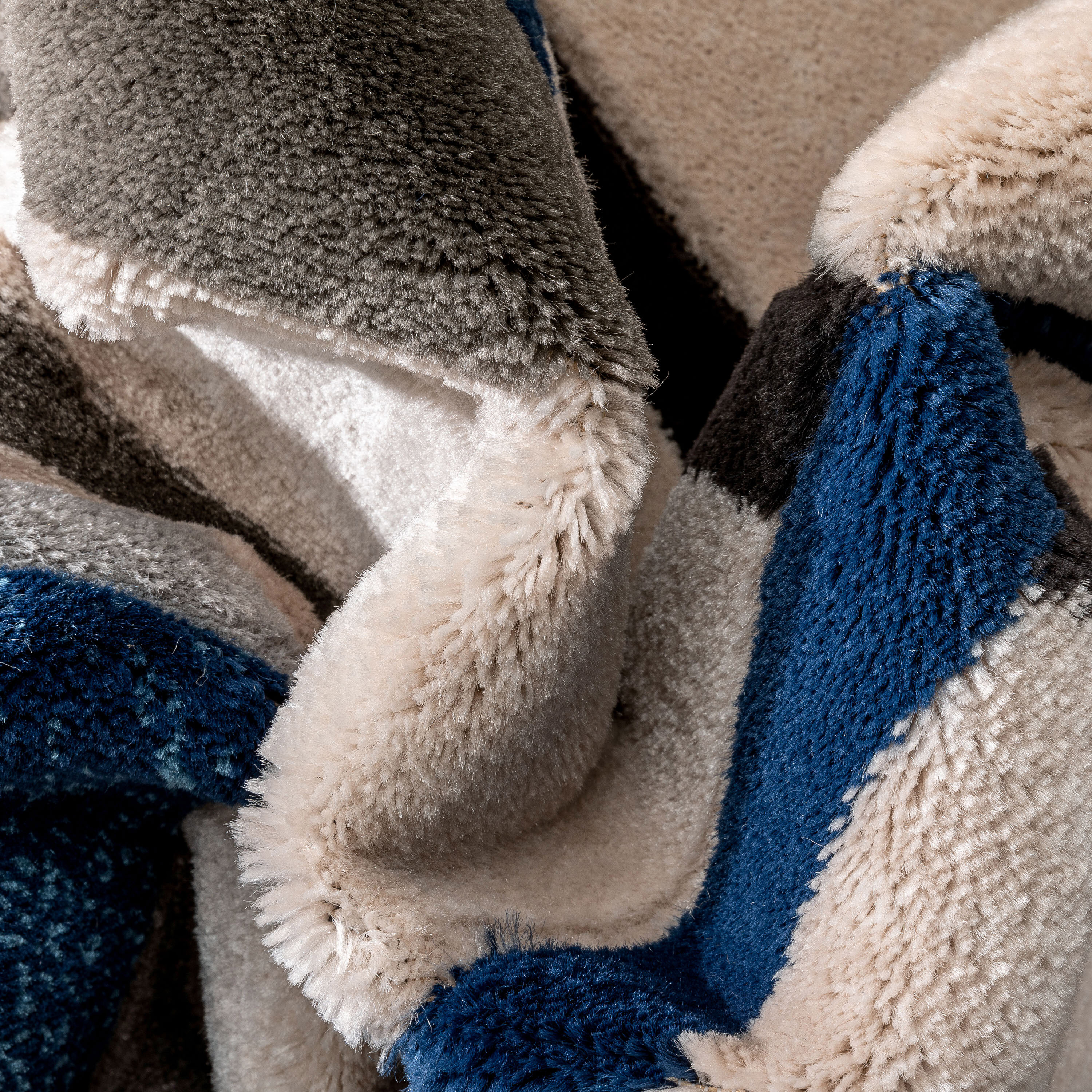 Dark Blue Geometric Synthetic Runner Rug