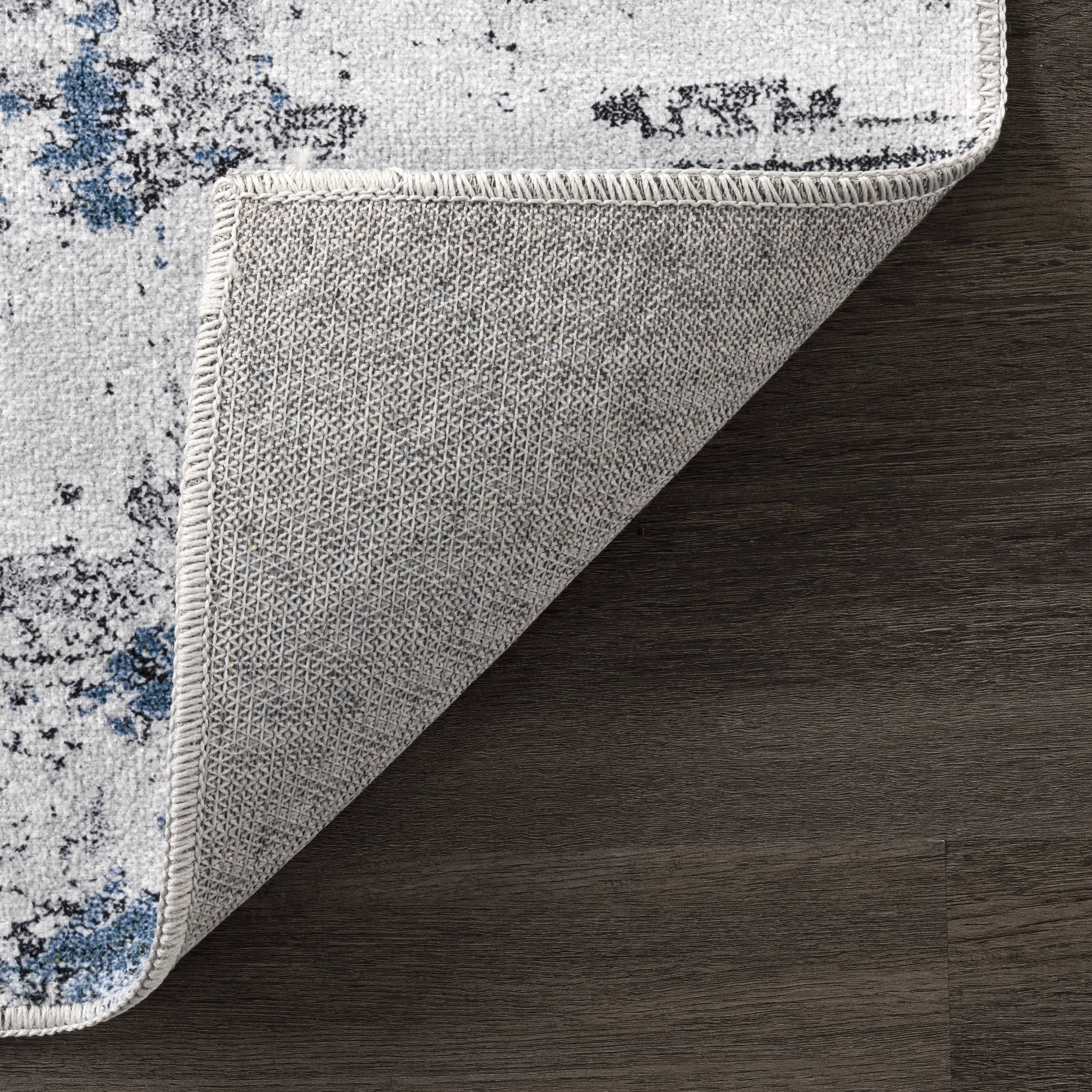 Eco-Friendly Reversible Abstract 8' Square Gray Synthetic Rug