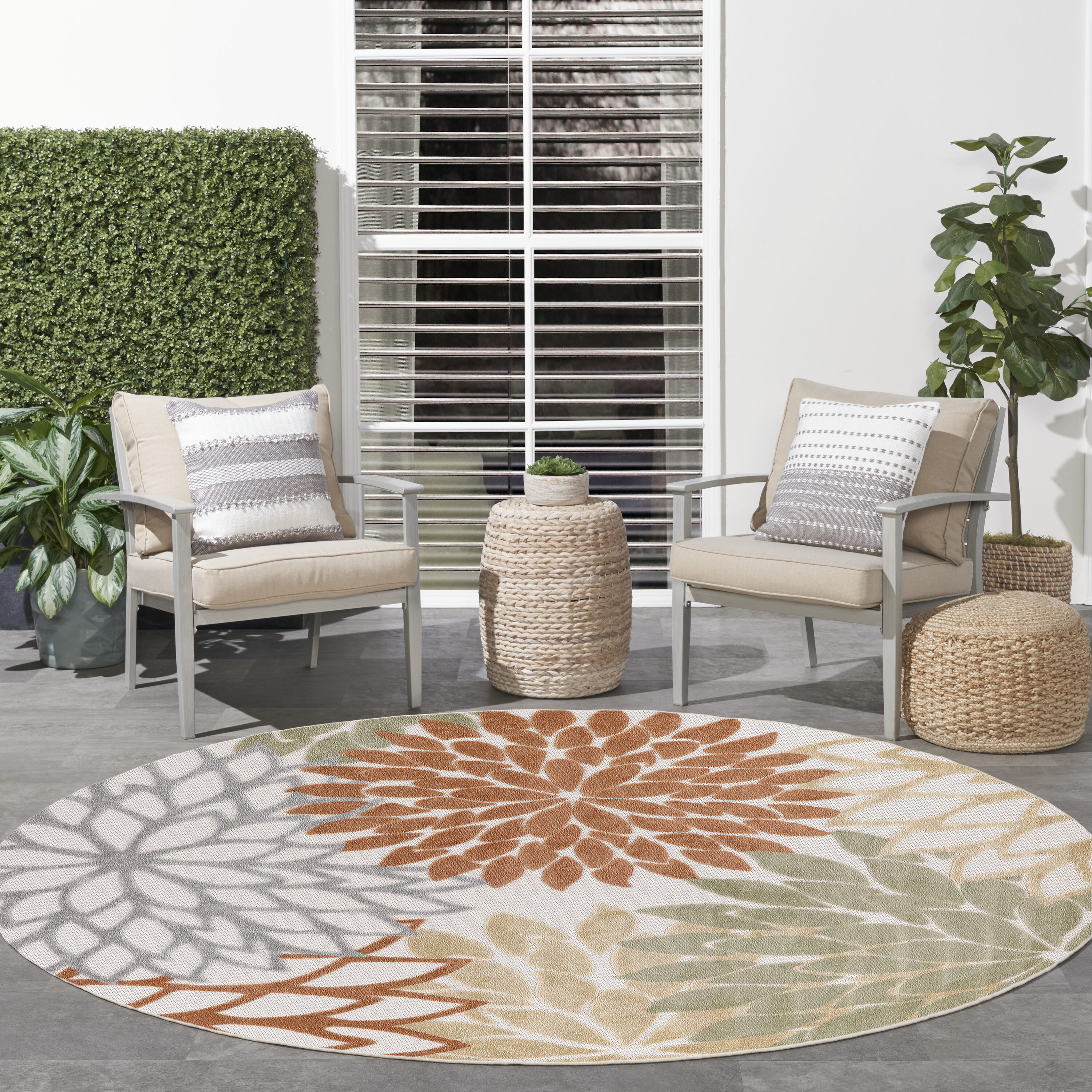 Nourison Home 099446921185 5 x 5 (ft) Loomed Polypropylene Ivory Multicolor Round Indoor/Outdoor Floral/Botanical Tropical Area rug