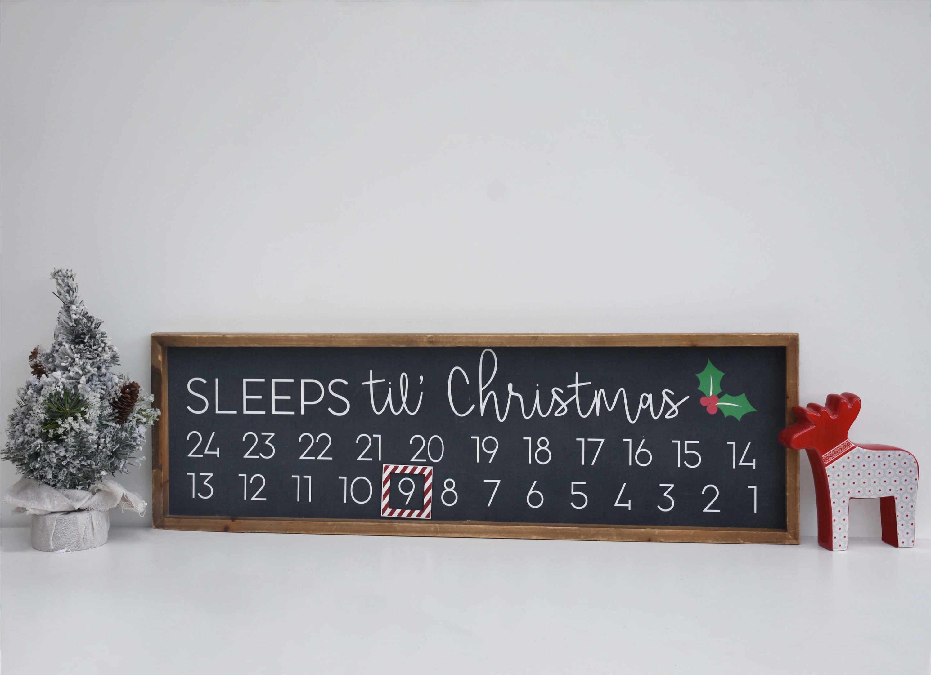 Parisloft UH461 Table-Christmas-Decorations - View #9