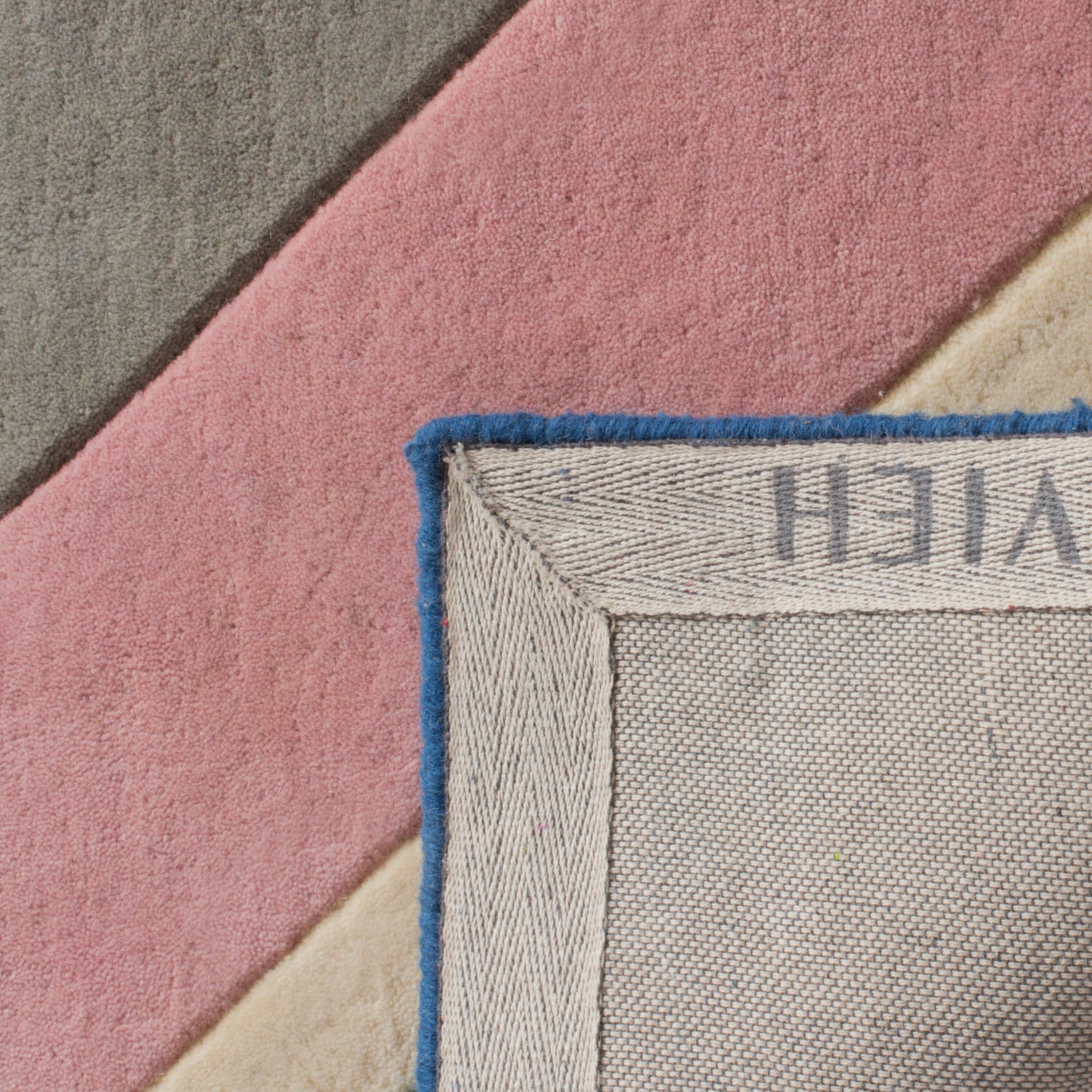 Safavieh FTV112A-10 rugs - View #4