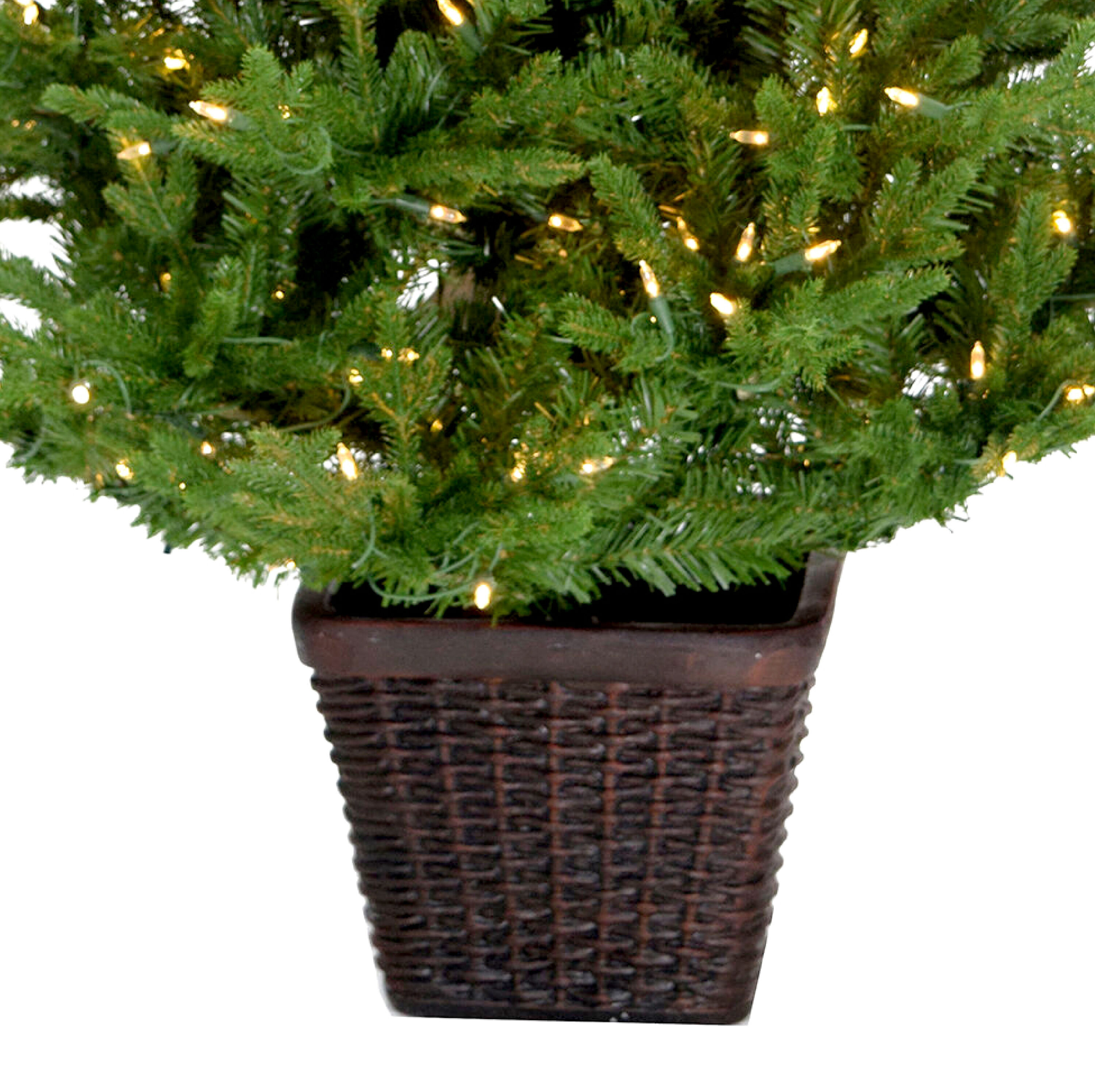 Fraser Hill Farm FFAD060P-5GR Artificial-Christmas-Trees - View #14