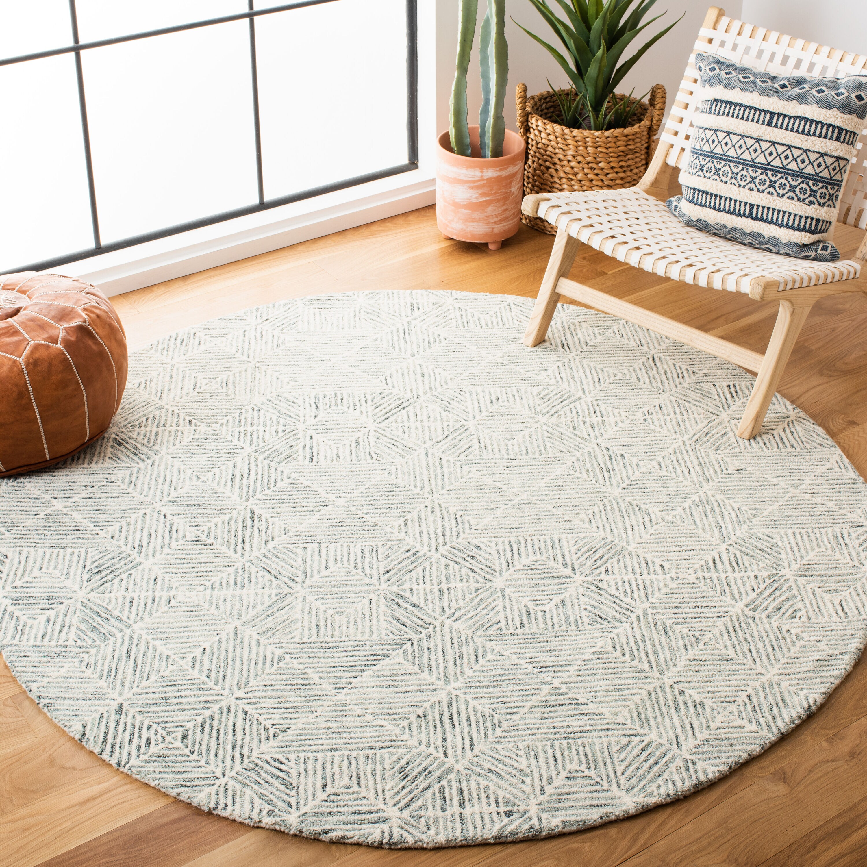 Abstract 763Y Lt.Green Ivory 6in x 6in Rug