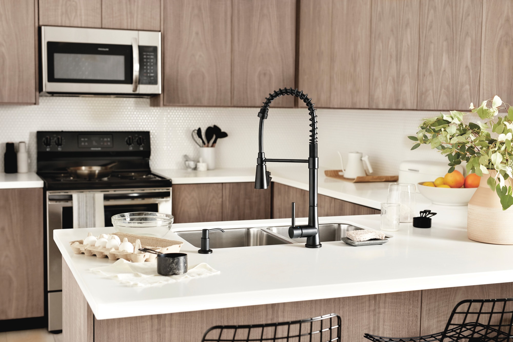 Peerless P7948LF-BL Kitchen-Faucets - View #11