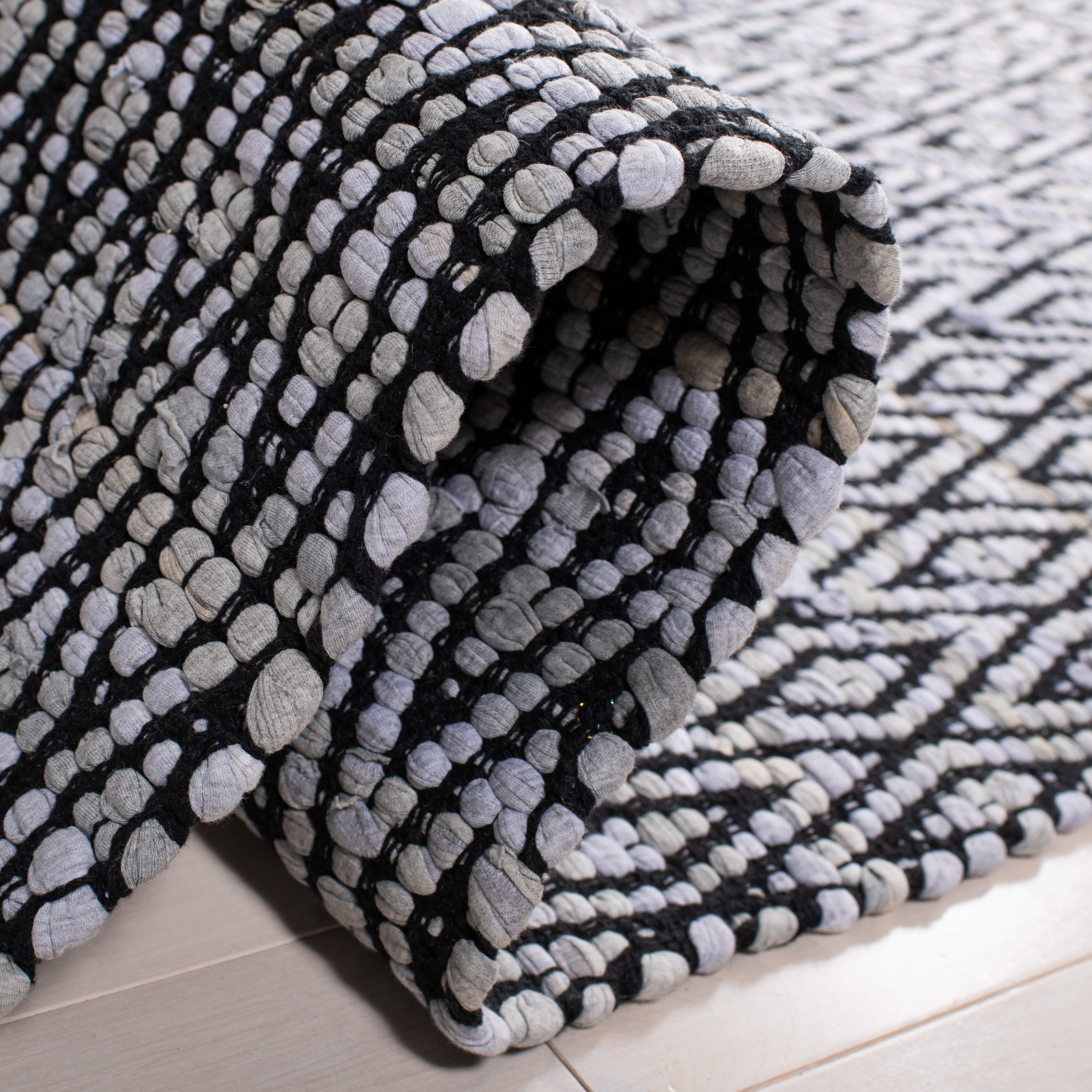 Safavieh MTK621F-6 rugs - View #6