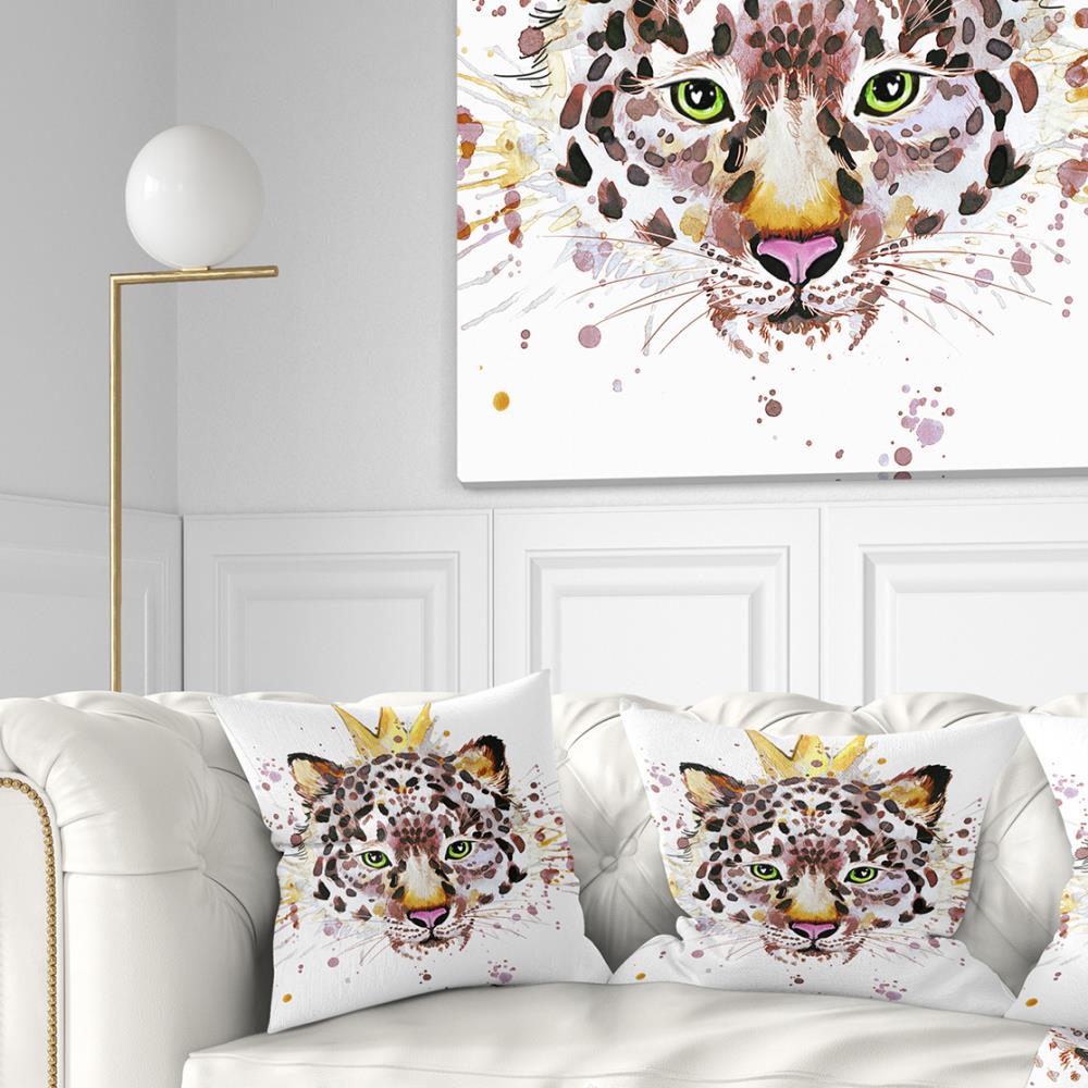 Designart CU13222-18-18 18-in x 18-in Gold Indoor Decorative Pillow