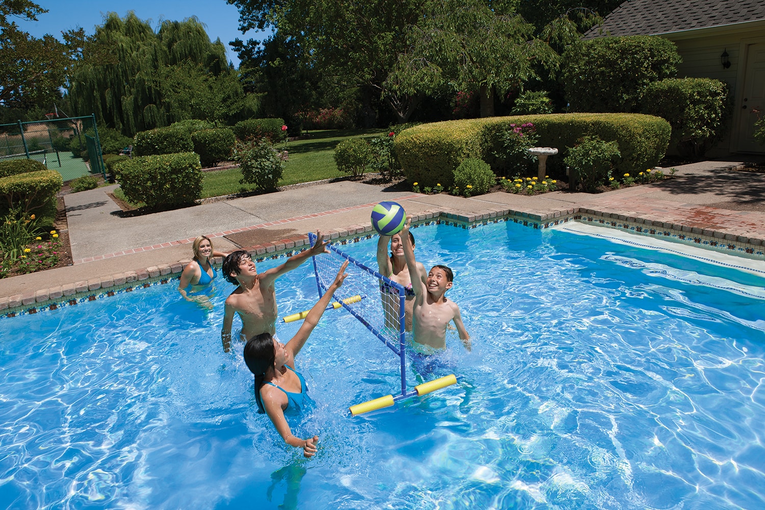 Poolmaster Blue Swimming Pool Volleyball Set at Lowes