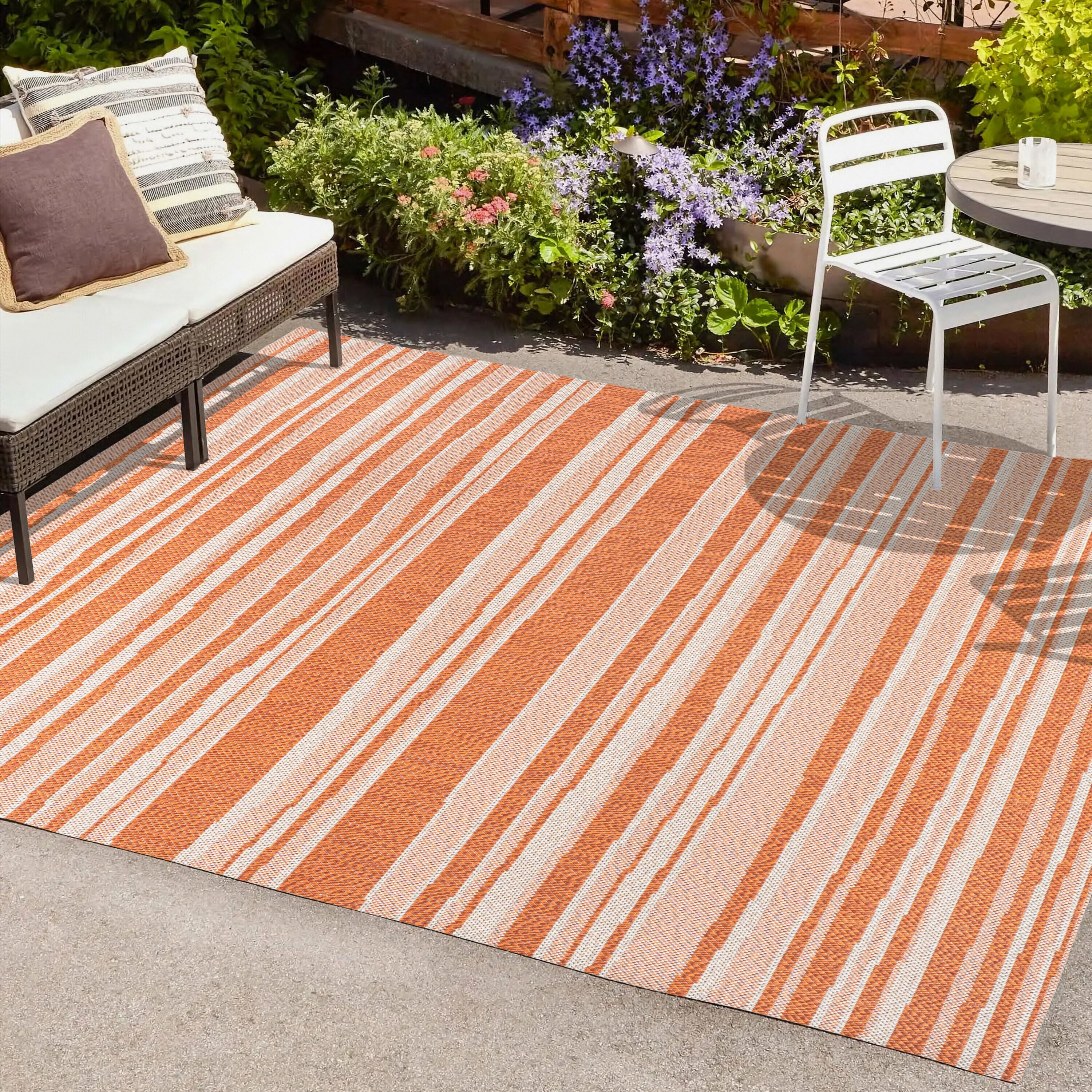 Murat Modern Orange Indoor/Outdoor Patio Rug