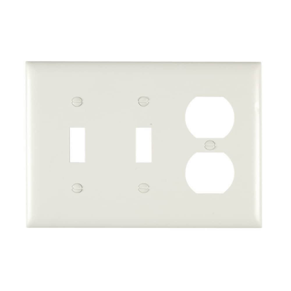 Pass & Seymour/Legrand TP28WCC12 Pass Seymour 3 -Gang Midsize Size White Nylon Indoor Toggle/Duplex Wall Plate