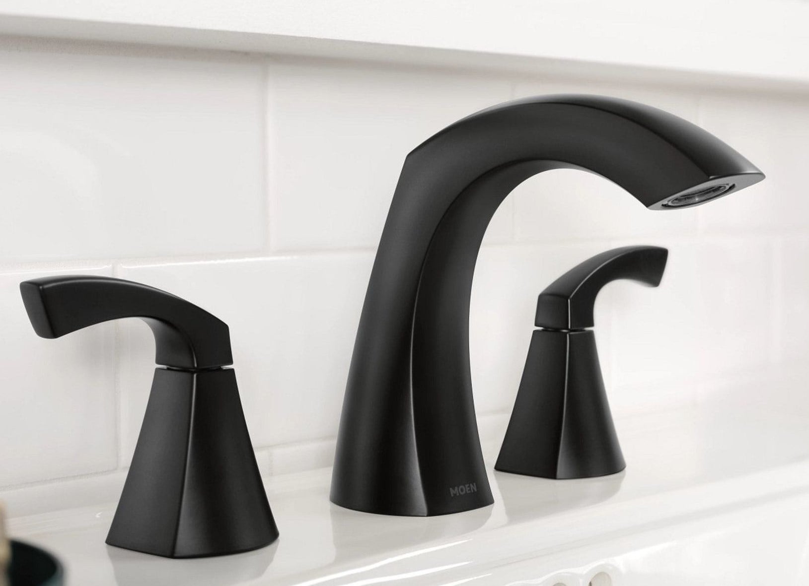 ⭐MOEN⭐LINDOR⭐NEW⭐MATTE BLACK 2-HANDLE top BR FAUCET⭐⭐NEW IN BOX⭐⭐