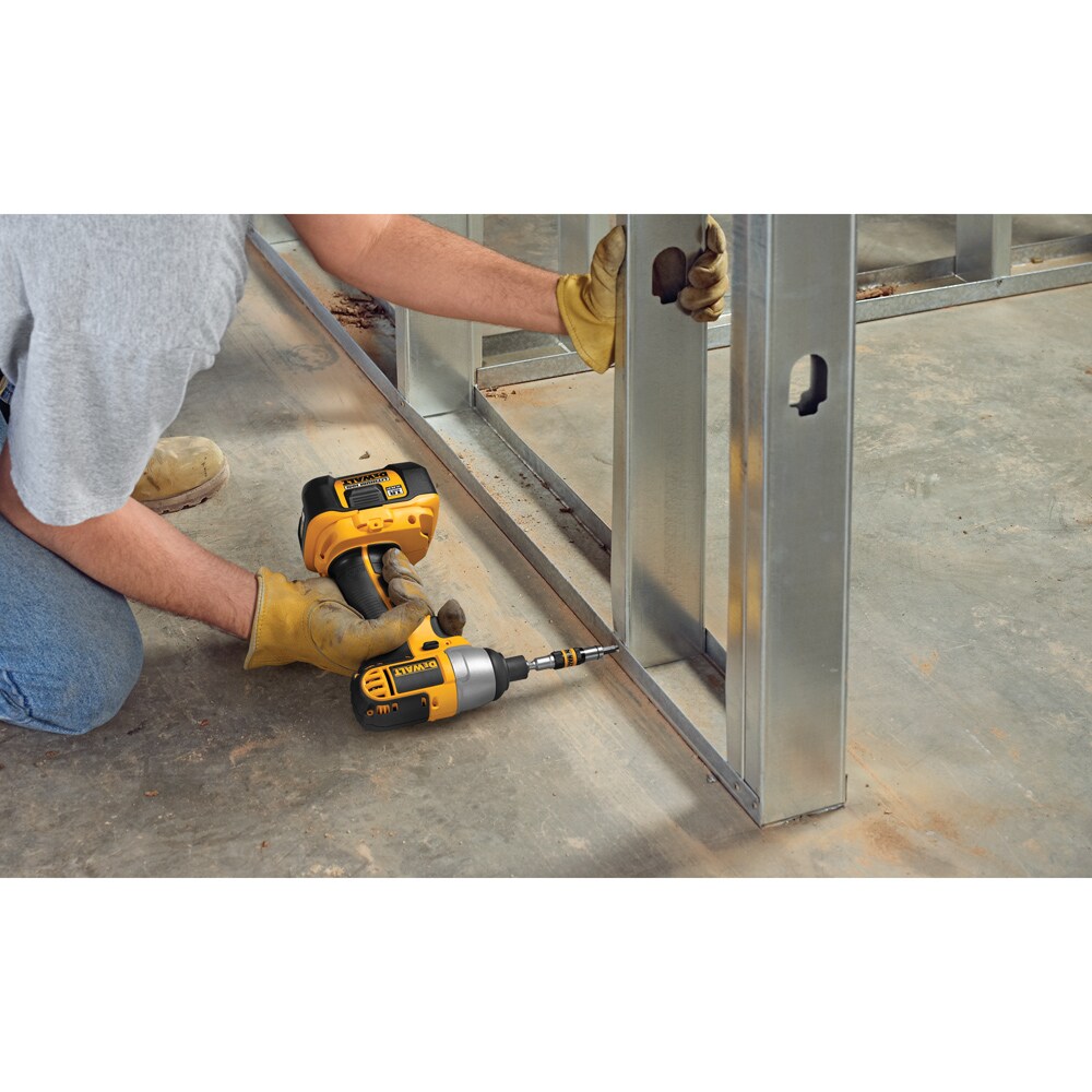 DEWALT DCK274L Combo-Kits - View #3