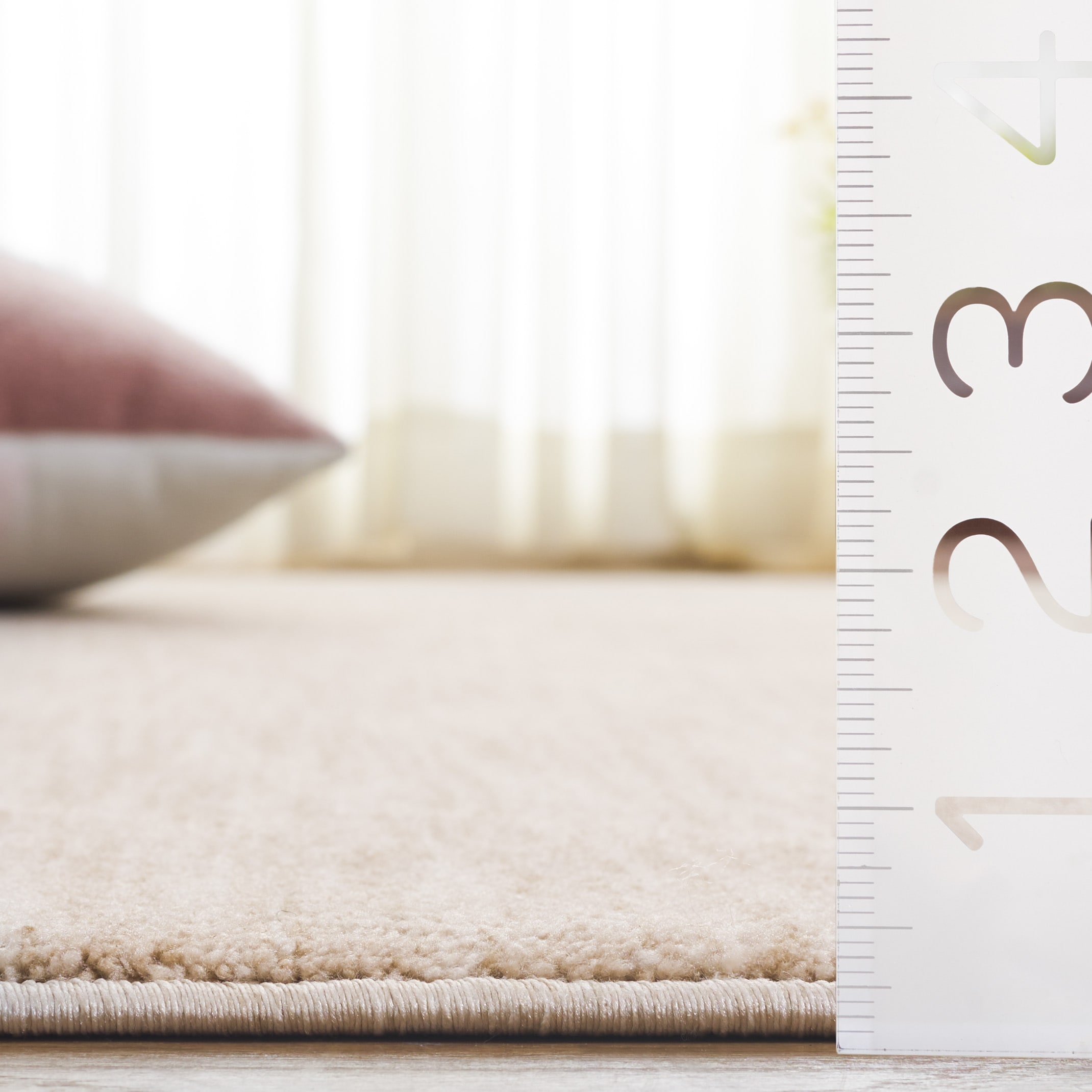 Safavieh HVN200B-7SQ rugs - View #3