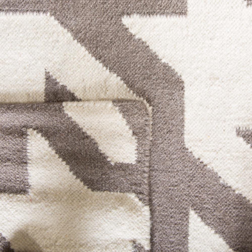 Gray and Ivory Geometric Flat Woven Wool Area Rug, 4' x 6'