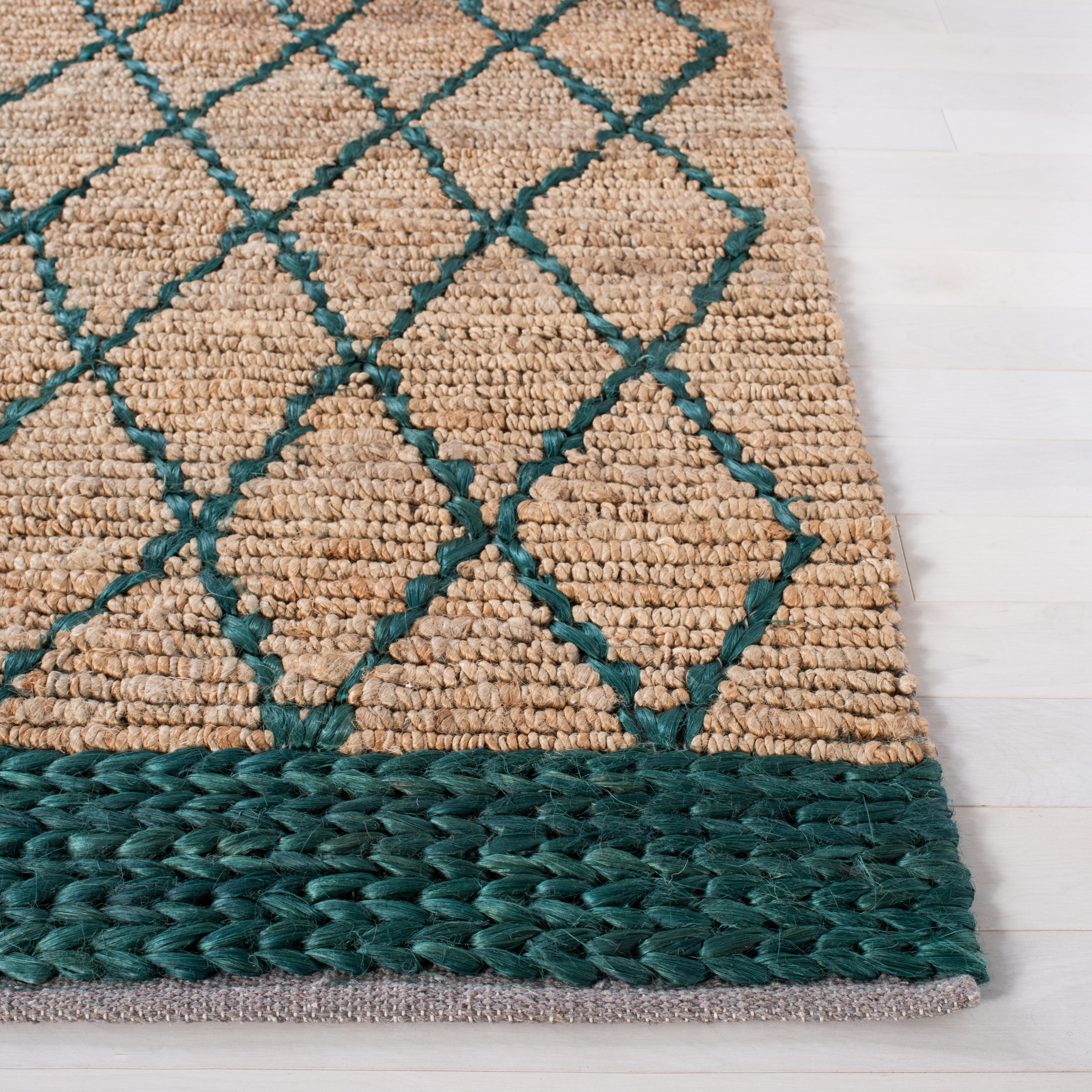 Safavieh NF951X-5 rugs - View #3