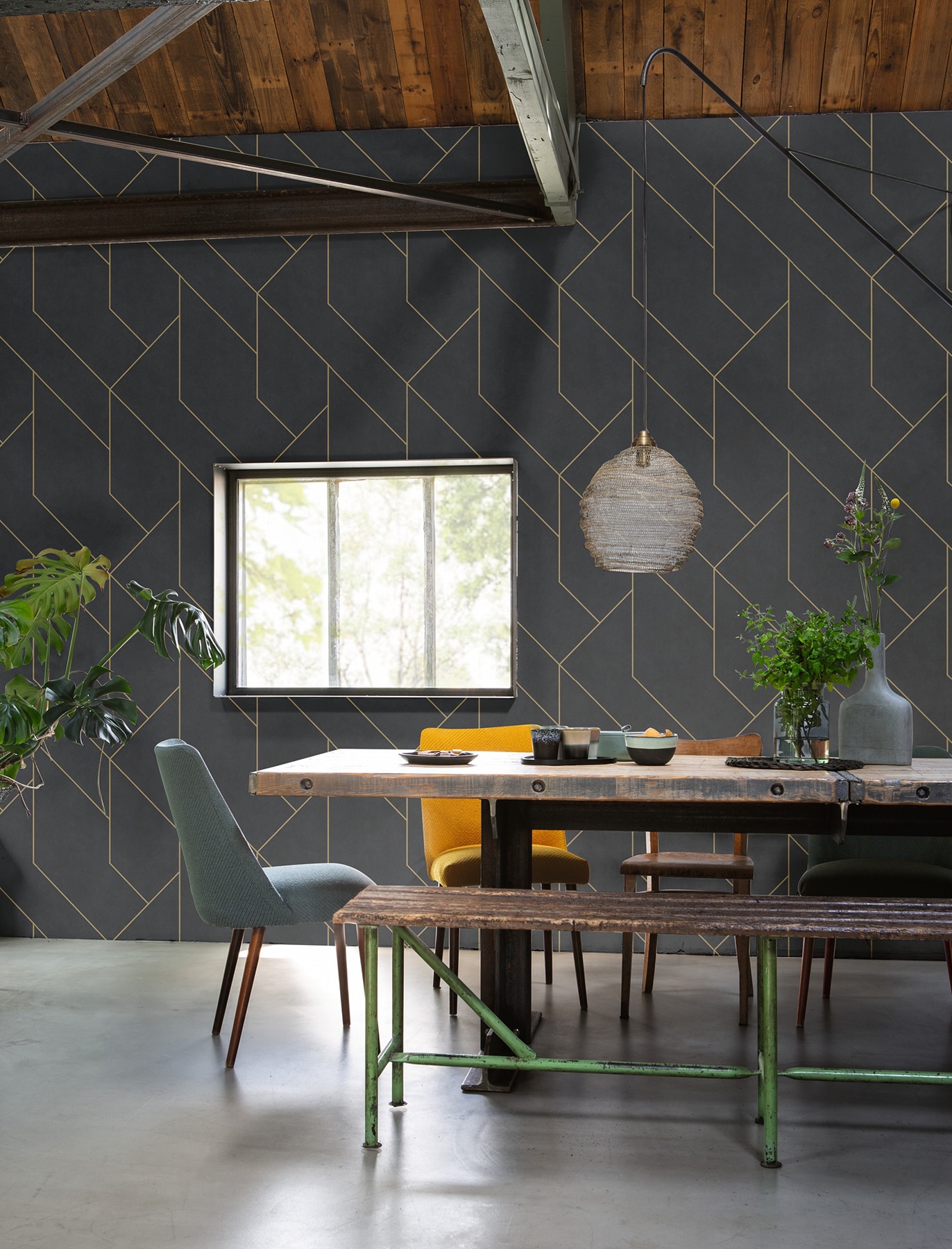 Pollock Black and Gold Geometric Non-Pasted Wallpaper