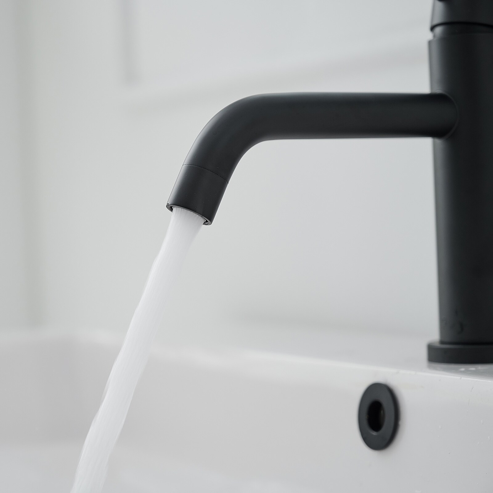 Matte Black Stainless Steel Single Handle Bathroom Faucet