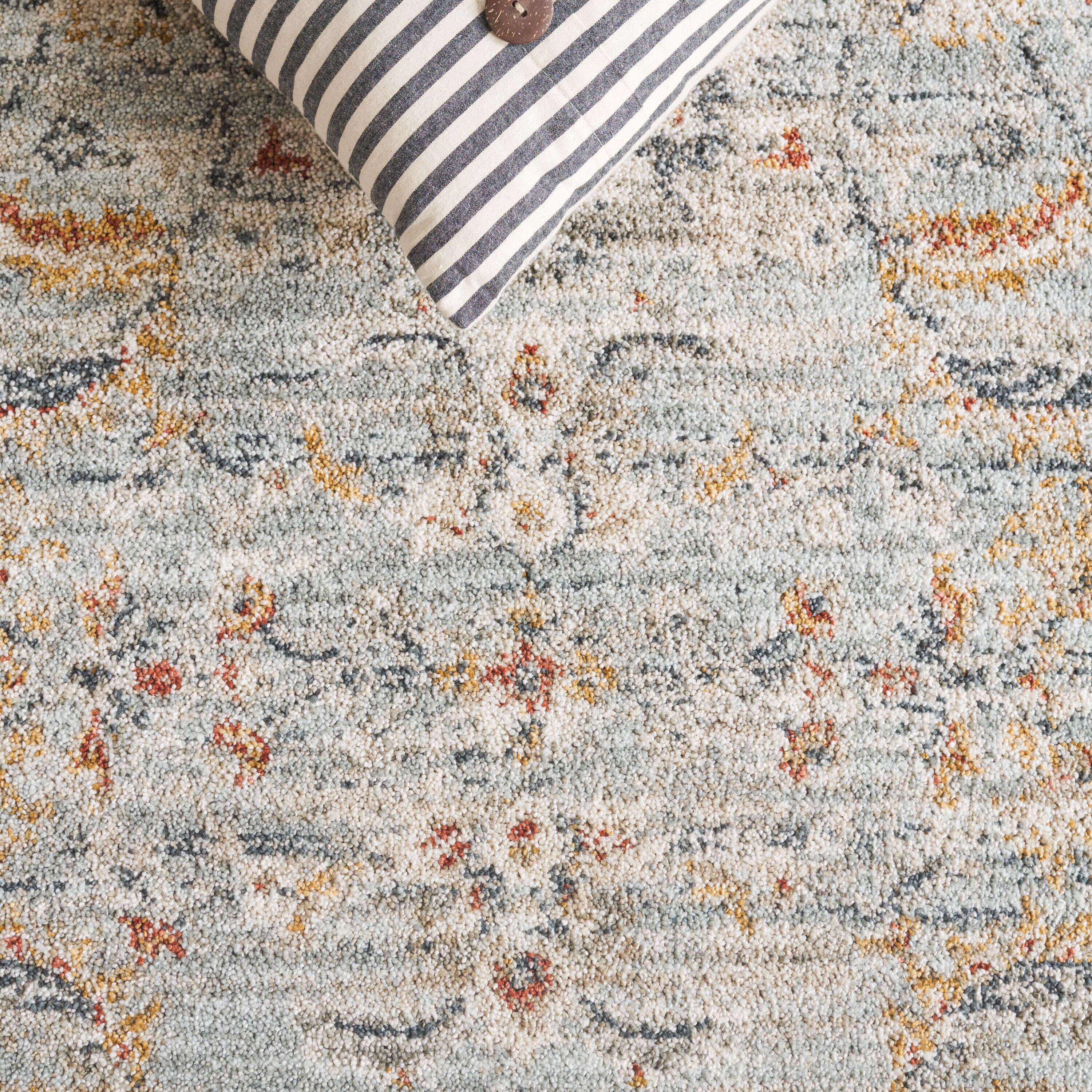 Safavieh AVA220K-9 rugs - View #5