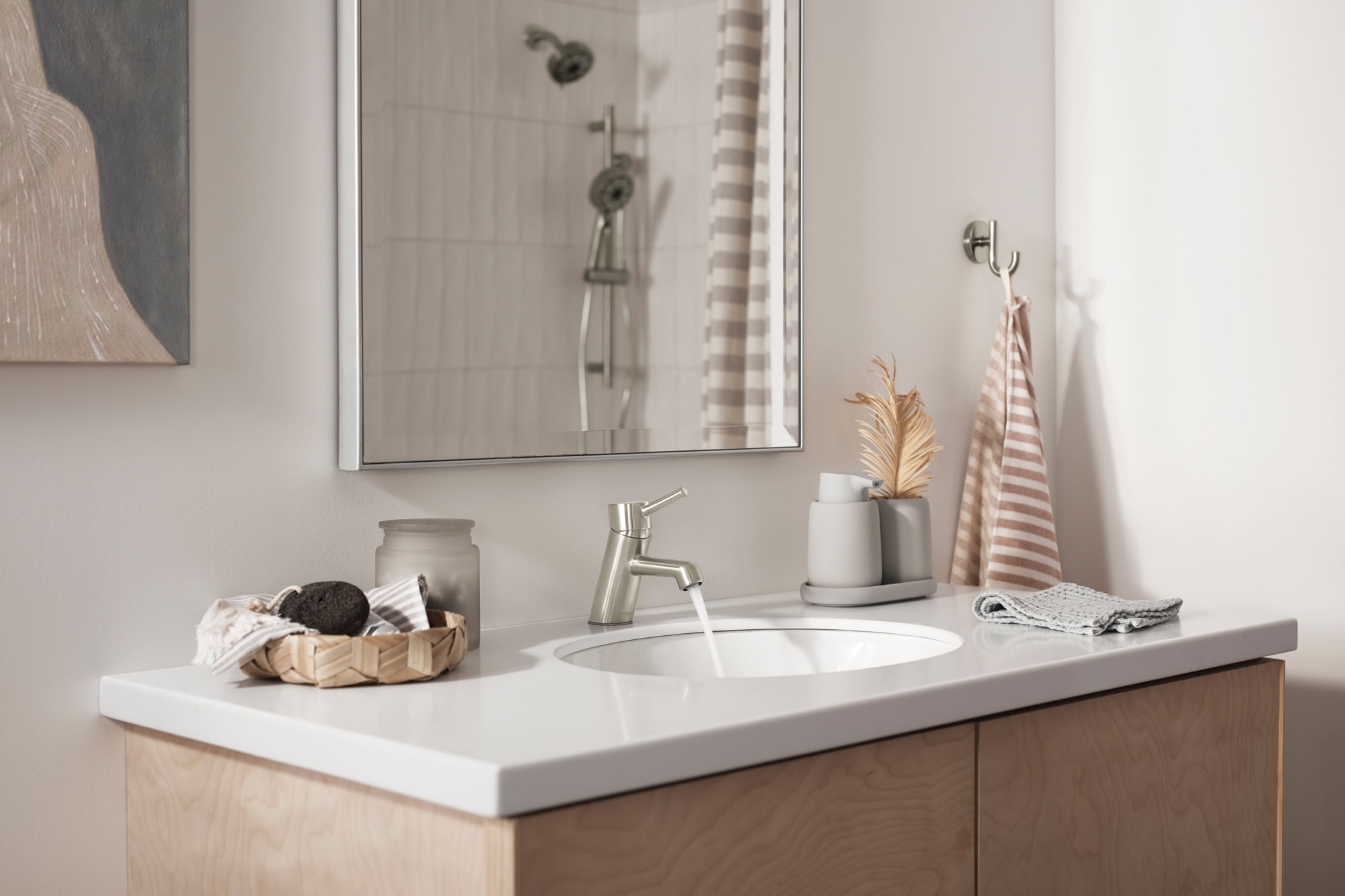 Peerless P1547LF-BN Lavatory-Faucets - View #4
