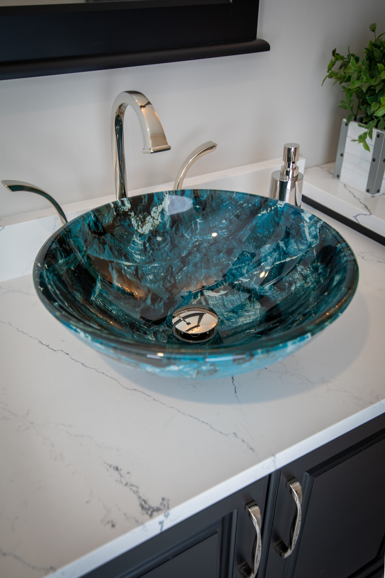 Eden Bath Multi-color Glass Vessel Round Modern Bathroom Sink (16.5-in ...
