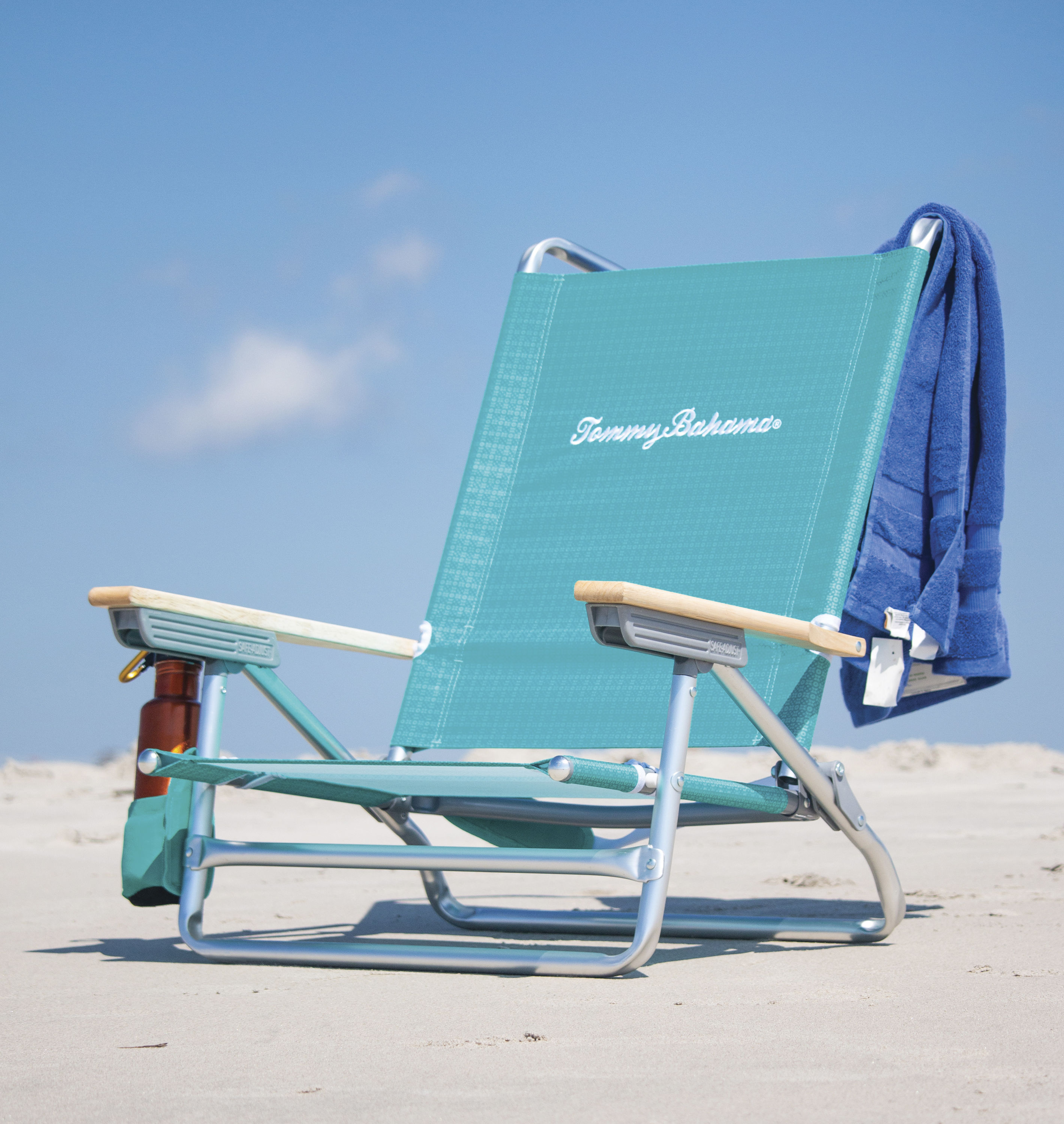 Blue Tommy Bahama ASC590TB-182-1 5 Position Classic Lay Flat Folding Beach Chair 