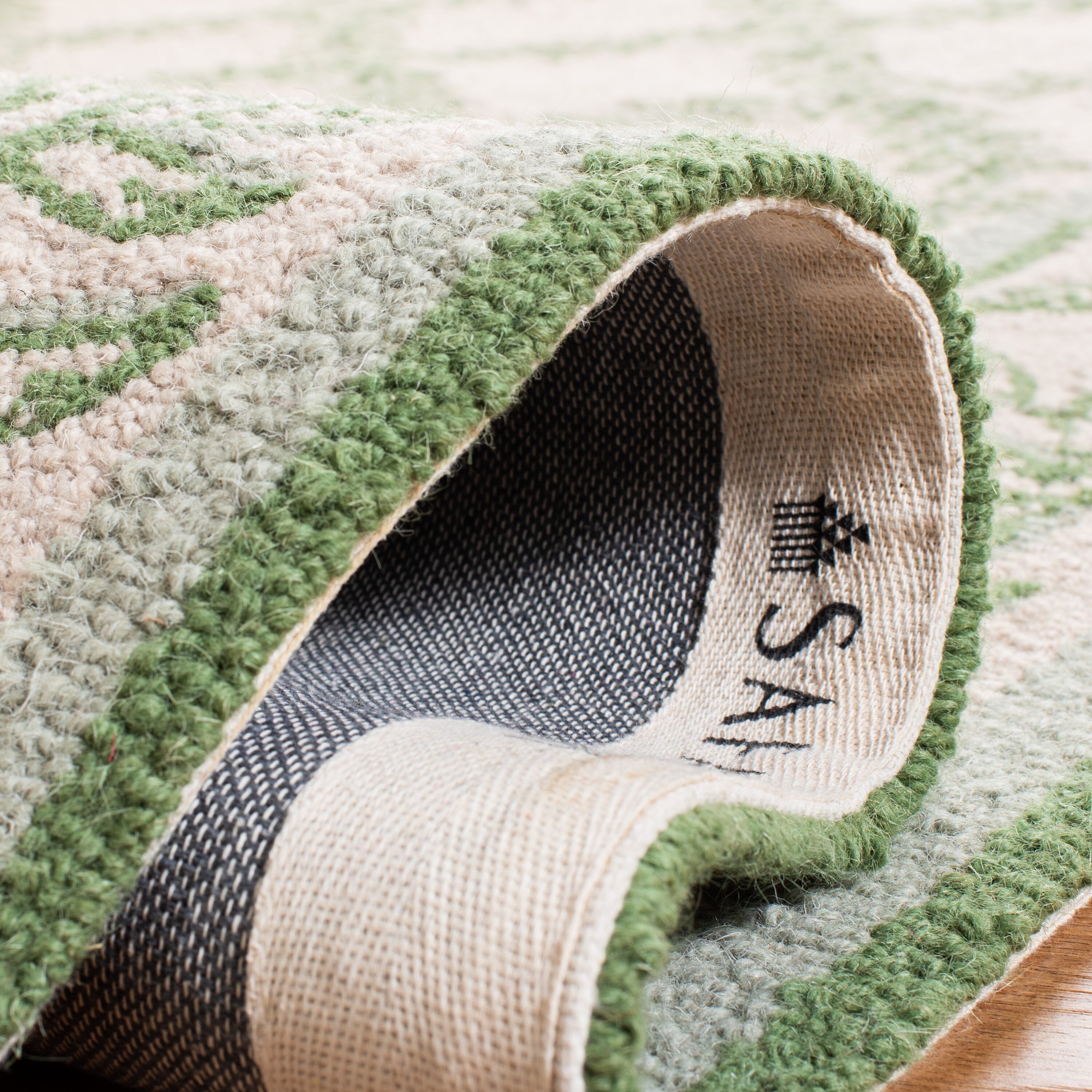 Safavieh HK230B-3 rugs - View #5