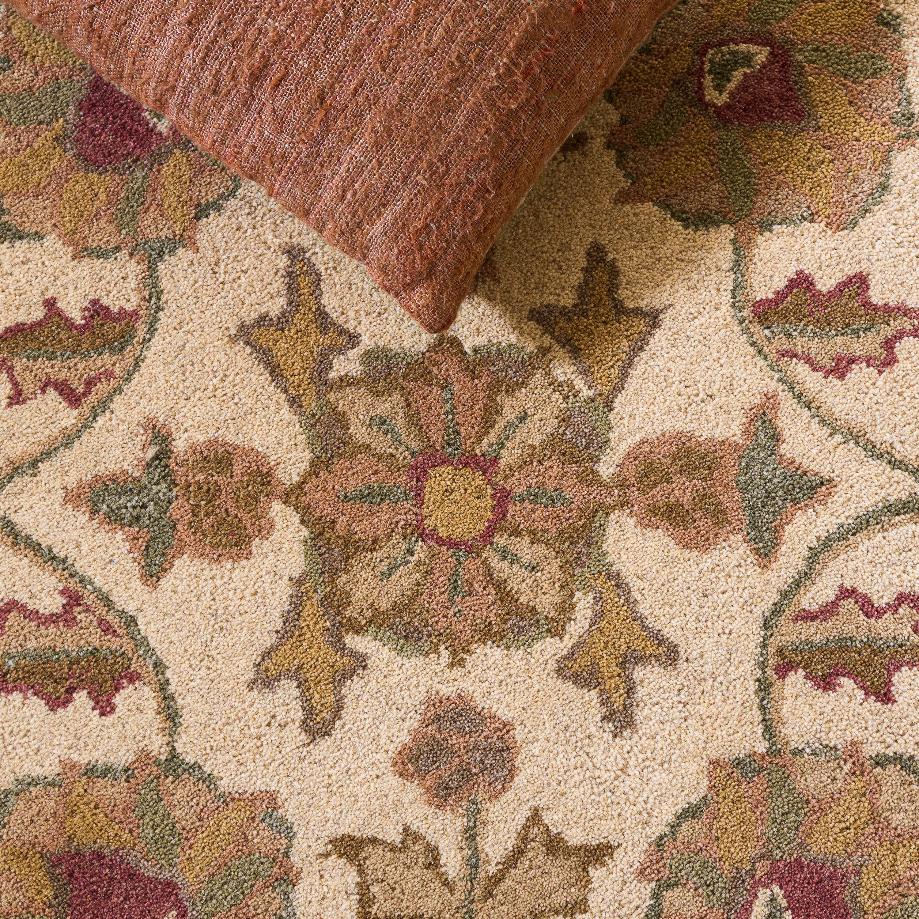 Safavieh HG343D-9 rugs - View #6