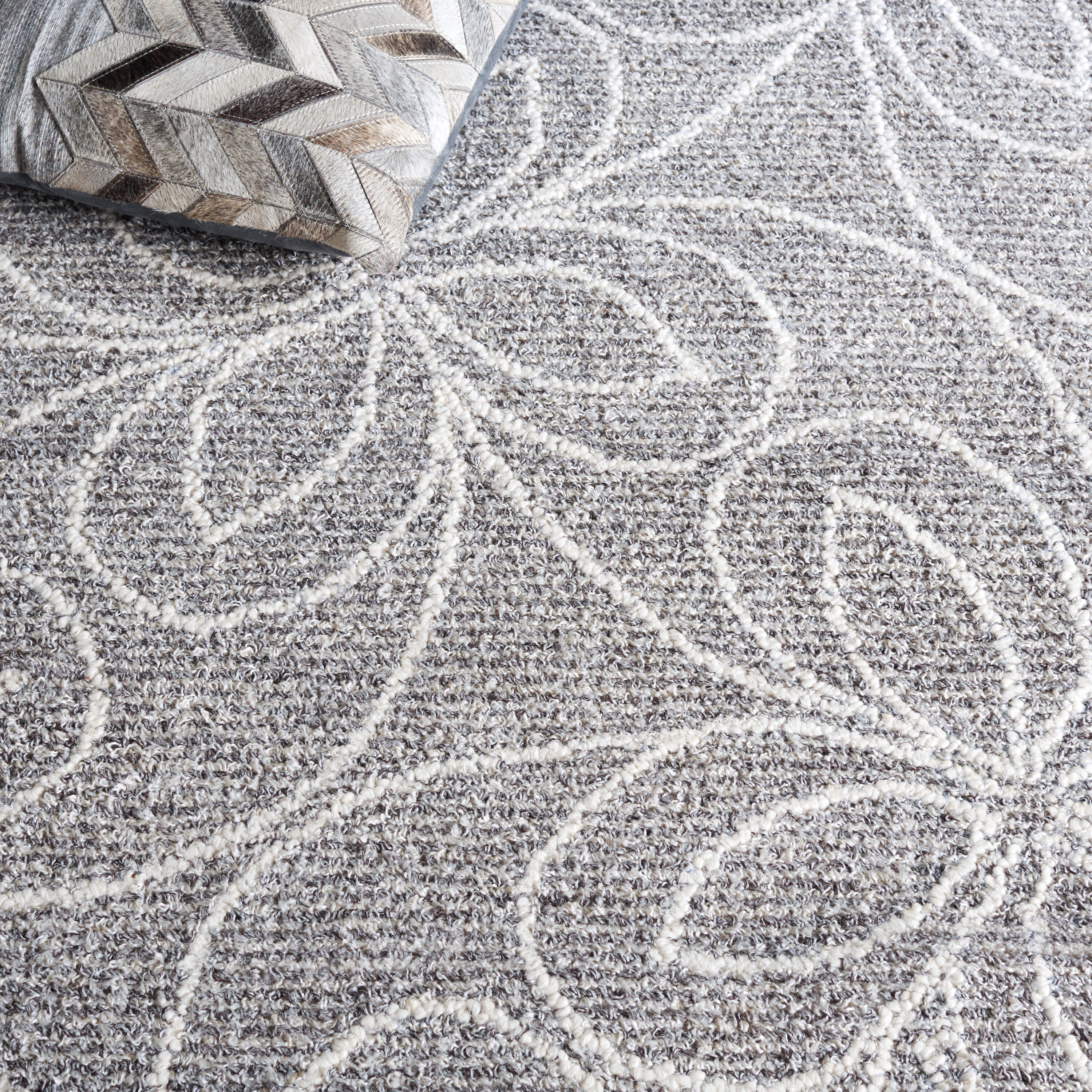 Safavieh EBN368F-4 rugs - View #4