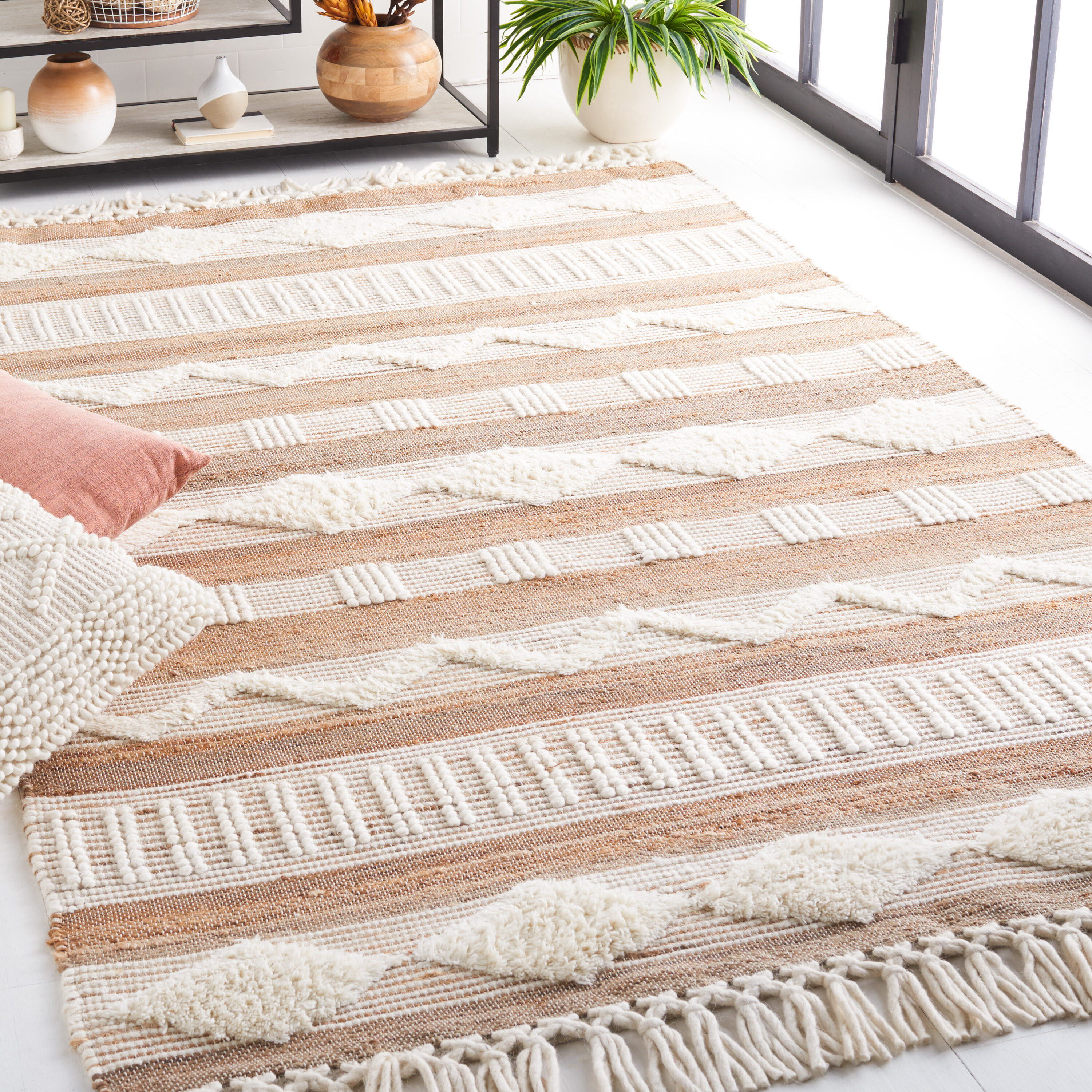  Natural Fiber 377 Natural/Ivory Bohemian 4ft x 6ft Small Rectangle Rug