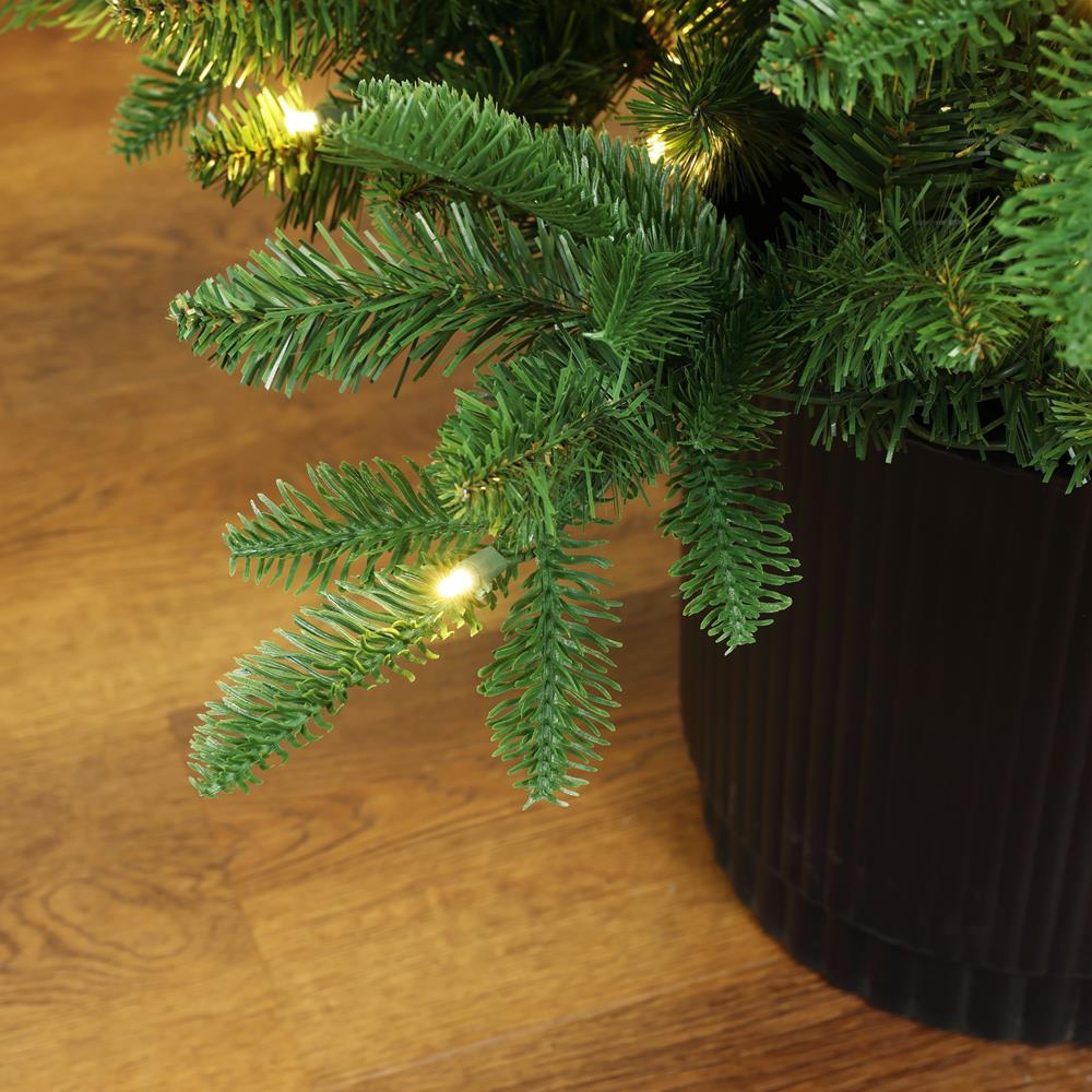 LuxenHome WHAP2125 Artificial-Christmas-Trees - View #5