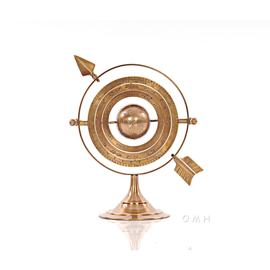 HomeRoots 4000376335 Bronze Metal Rustic Sculpture