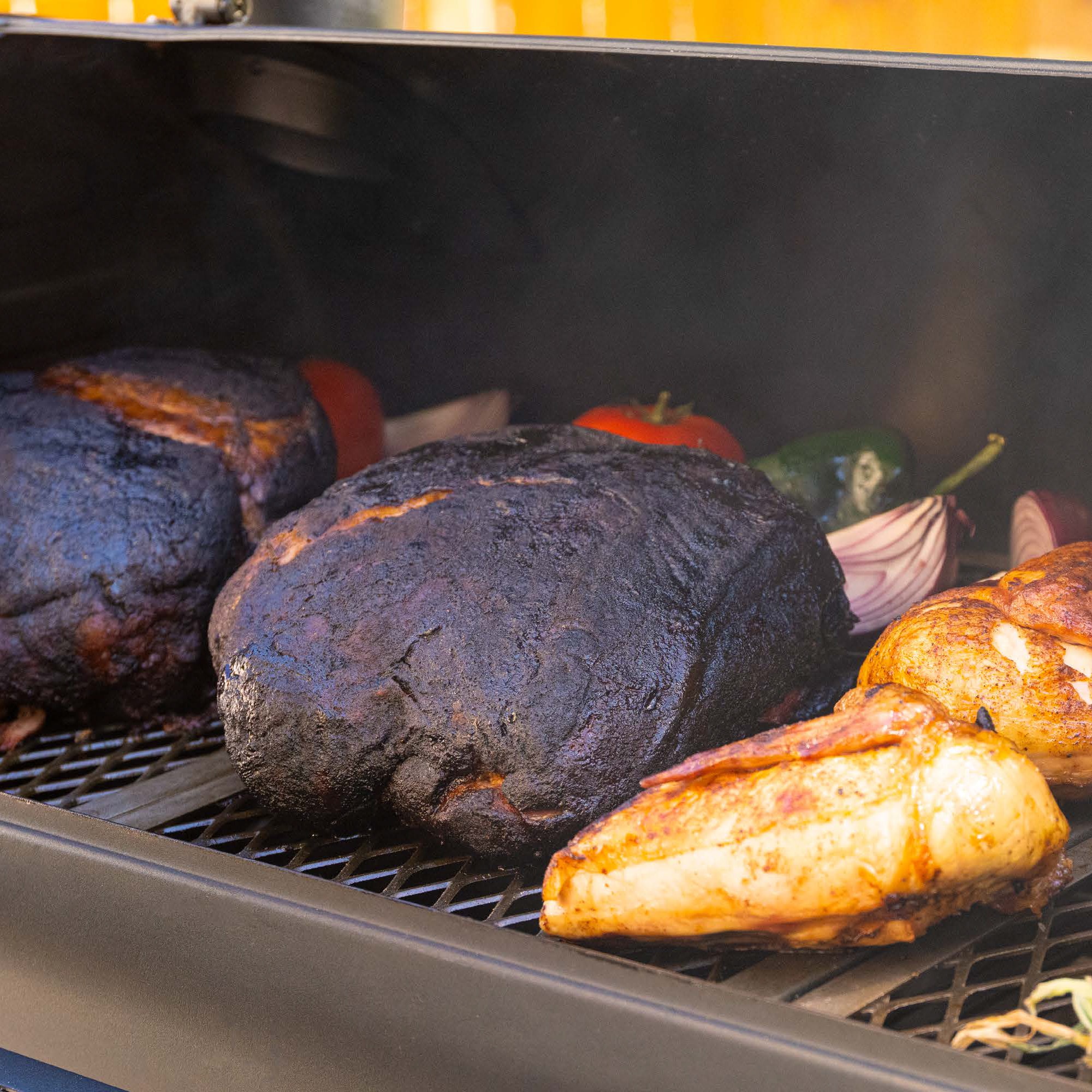 Char Griller Dakota Offset Smoker 625 Sq in Black Horizontal