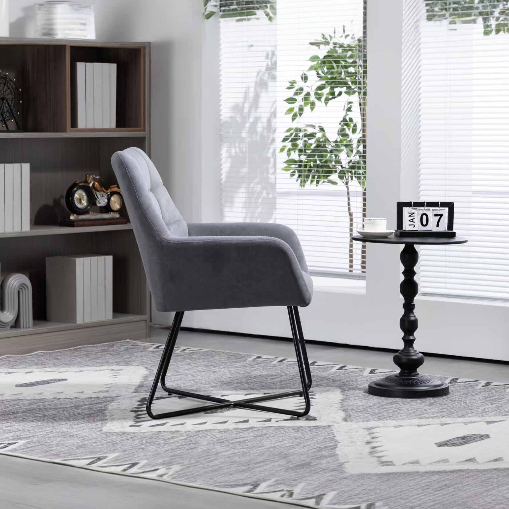 Damerin QF-73 chairs - View #3