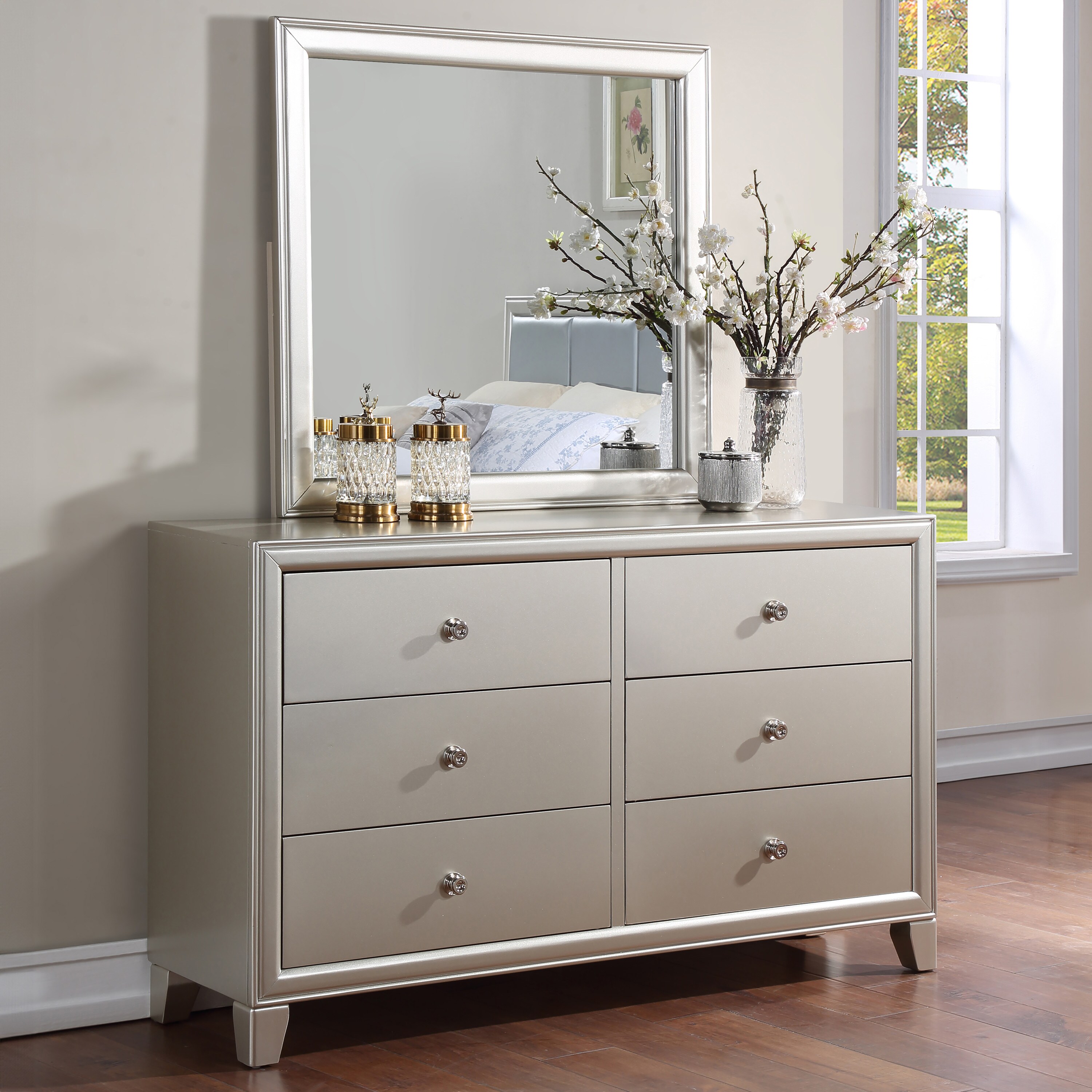 Steve Silver OM900K4PC Bedroom-Sets - View #5