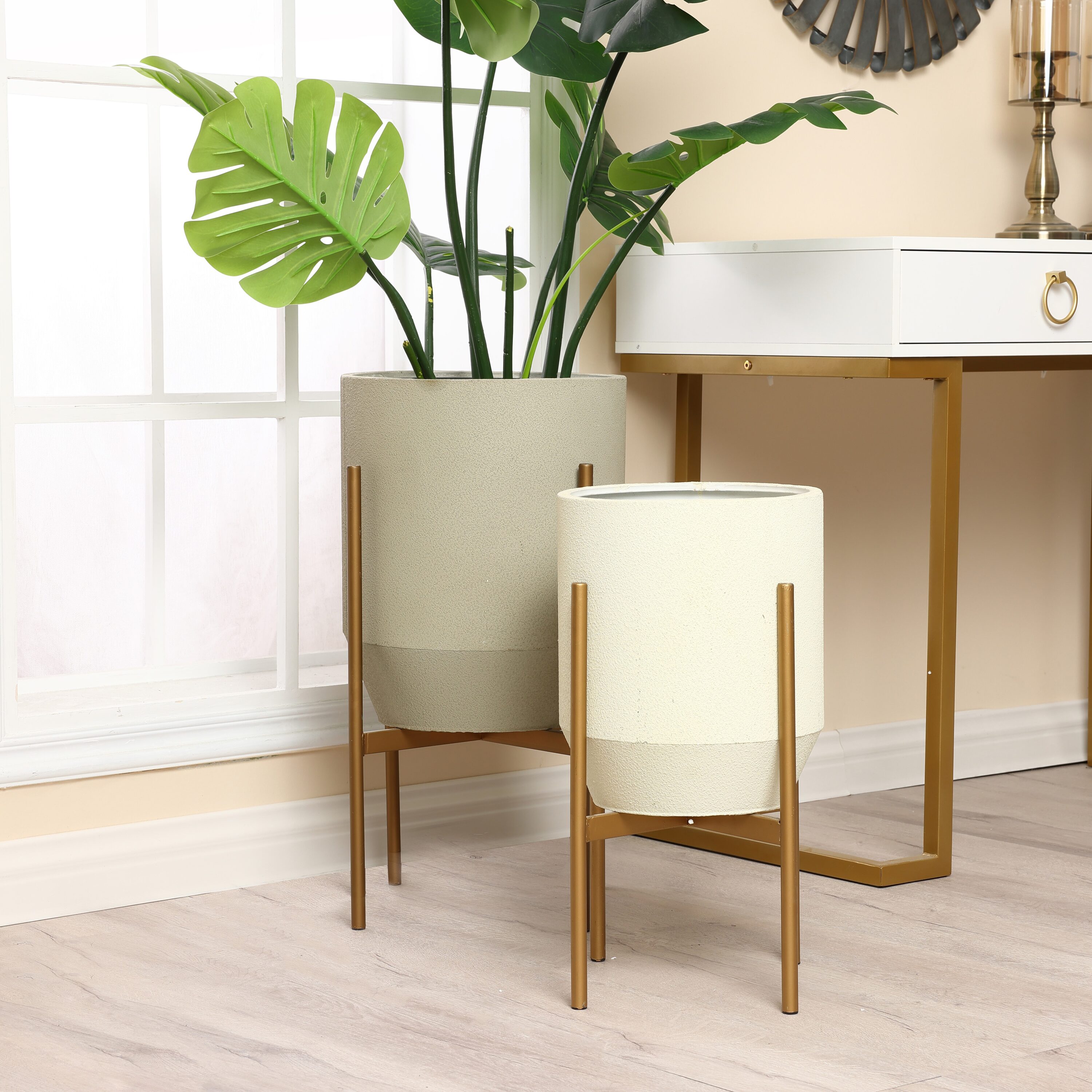 Set of 2 Gray and Off White Metal Planters with Gold Stand