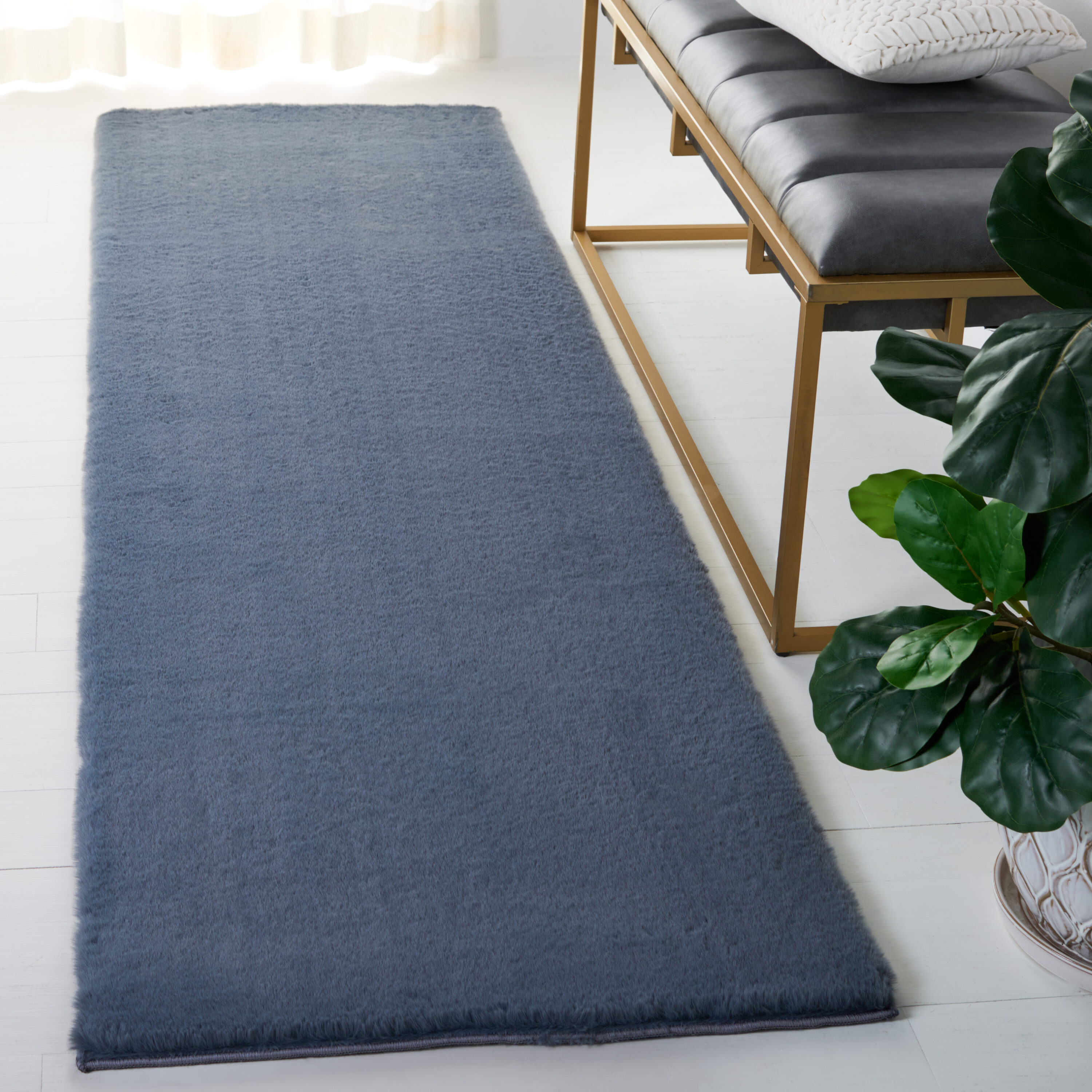 Safavieh FRF500H-28 Faux Rabbit Fur 2 x 8 (ft) Loomed Polyester Dark Gray Rectangular Indoor Solid Machine washable Runner rug
