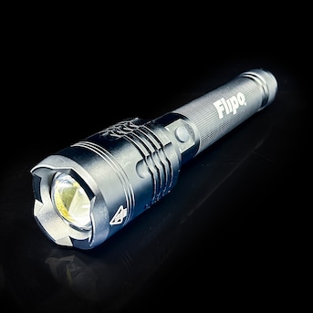 Flipo Stinger Tactical 6000-Lumen 3 Modes Rechargeable Spotlight (Lithium Ion (3.7V) Battery Included) in the Flashlights department at Lowes.com