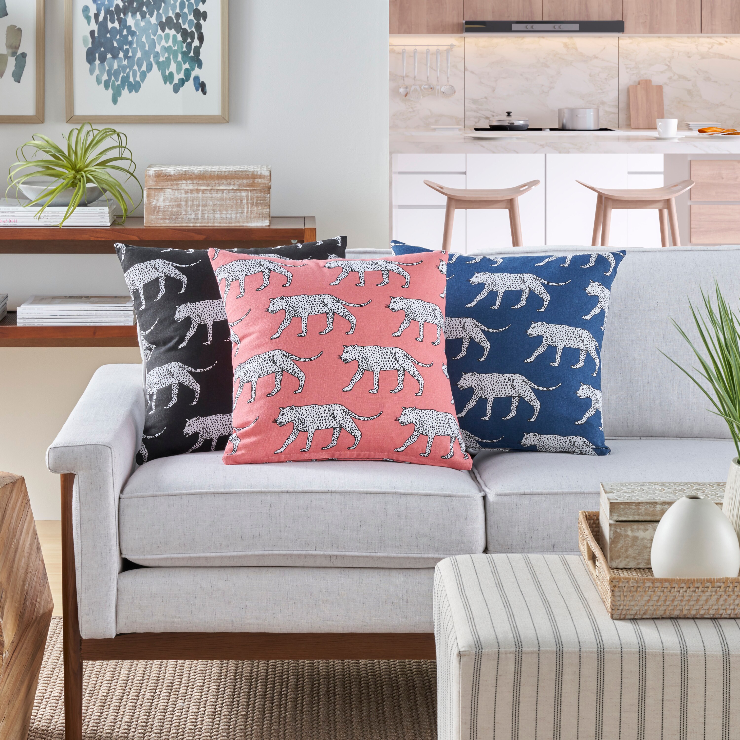 Mina Victory 798019004330 Accent-Pillows - View #4