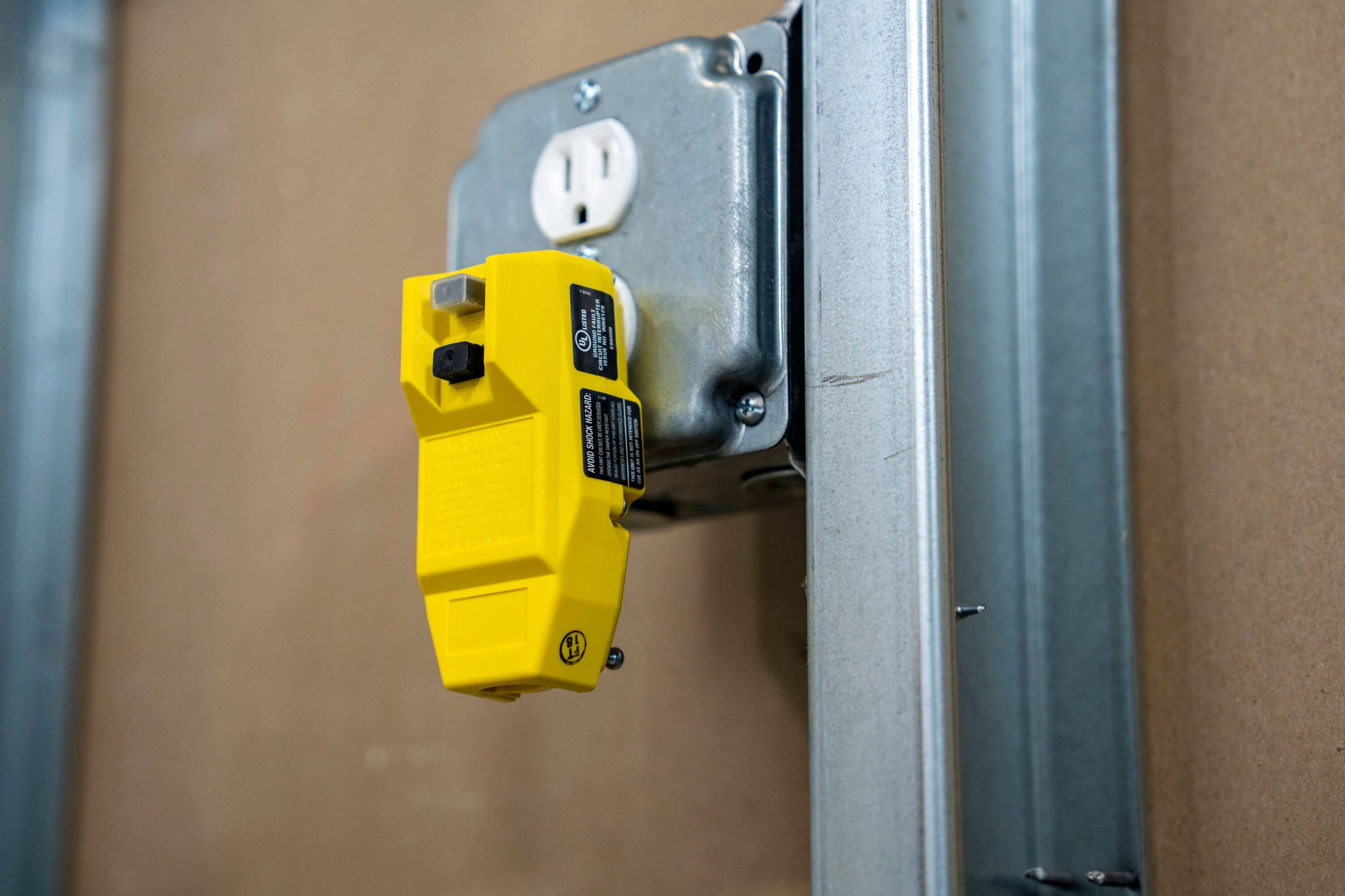 Southwire 14880002-6 Collectible-Power-Adapters - View #4