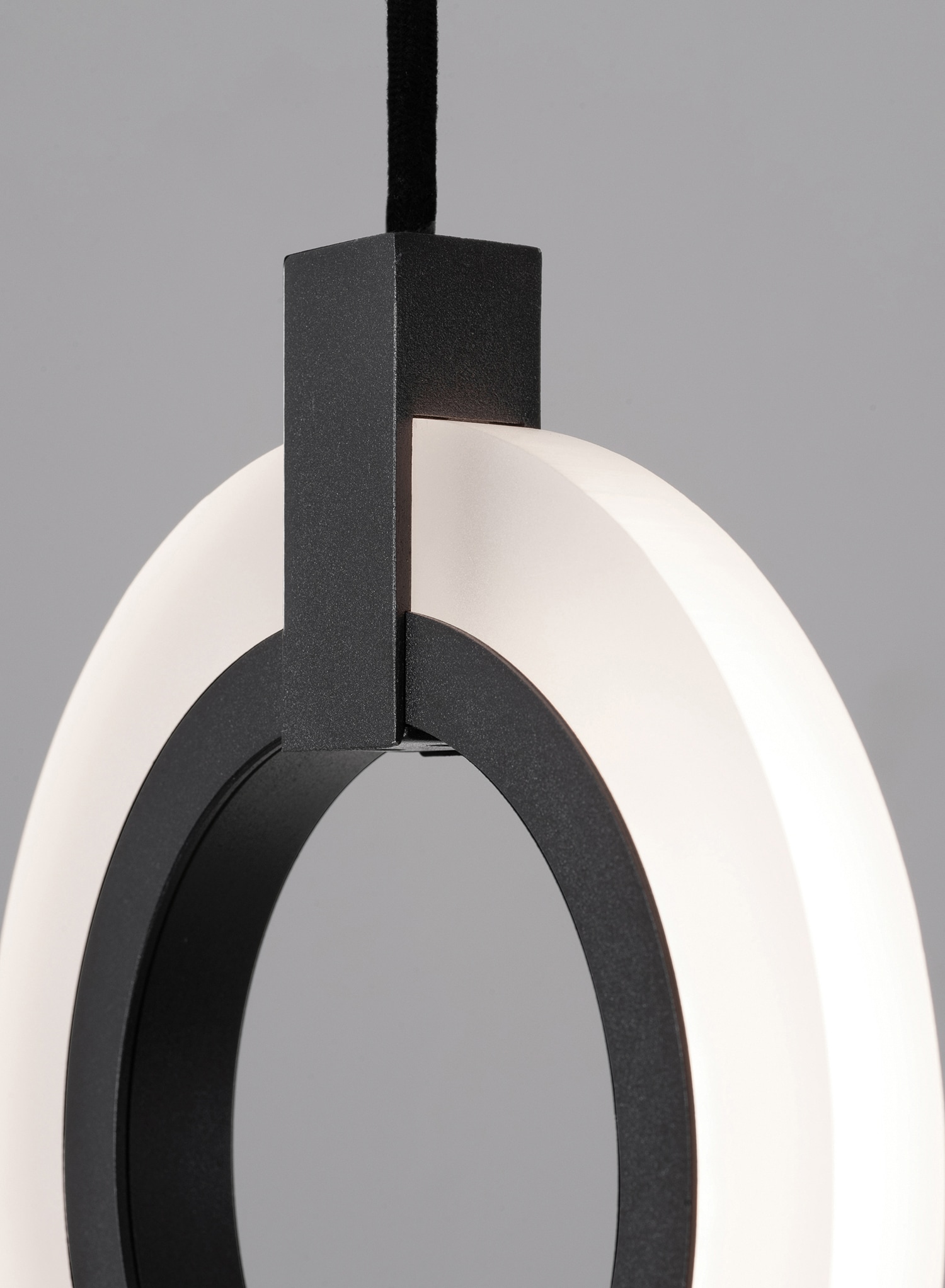 AFX HLOP08LAJUDBKRND6 Pendant-Lights - View #3