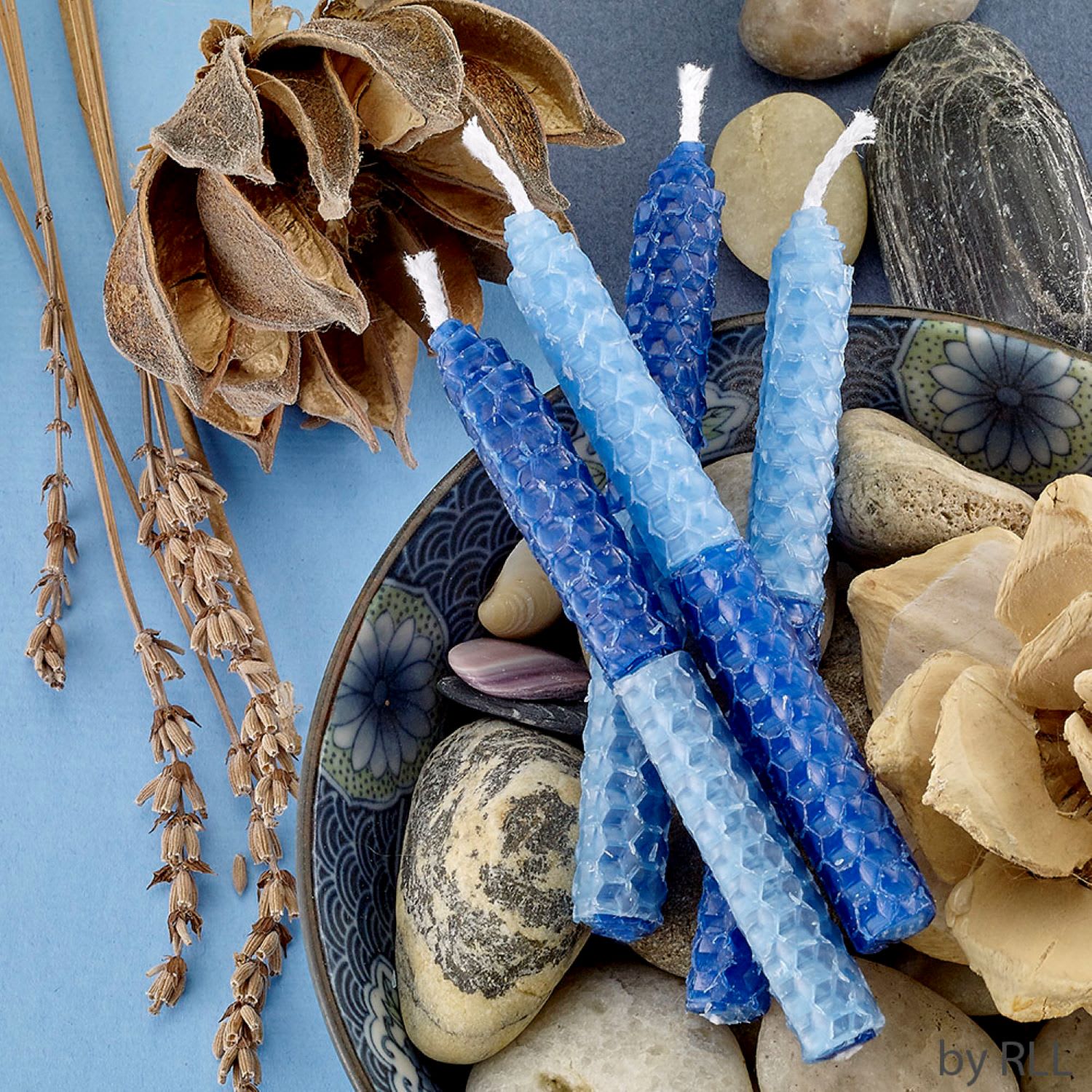 Rite Lite TwoTone Beeswax Hanukkah Candles 4 inch Blue