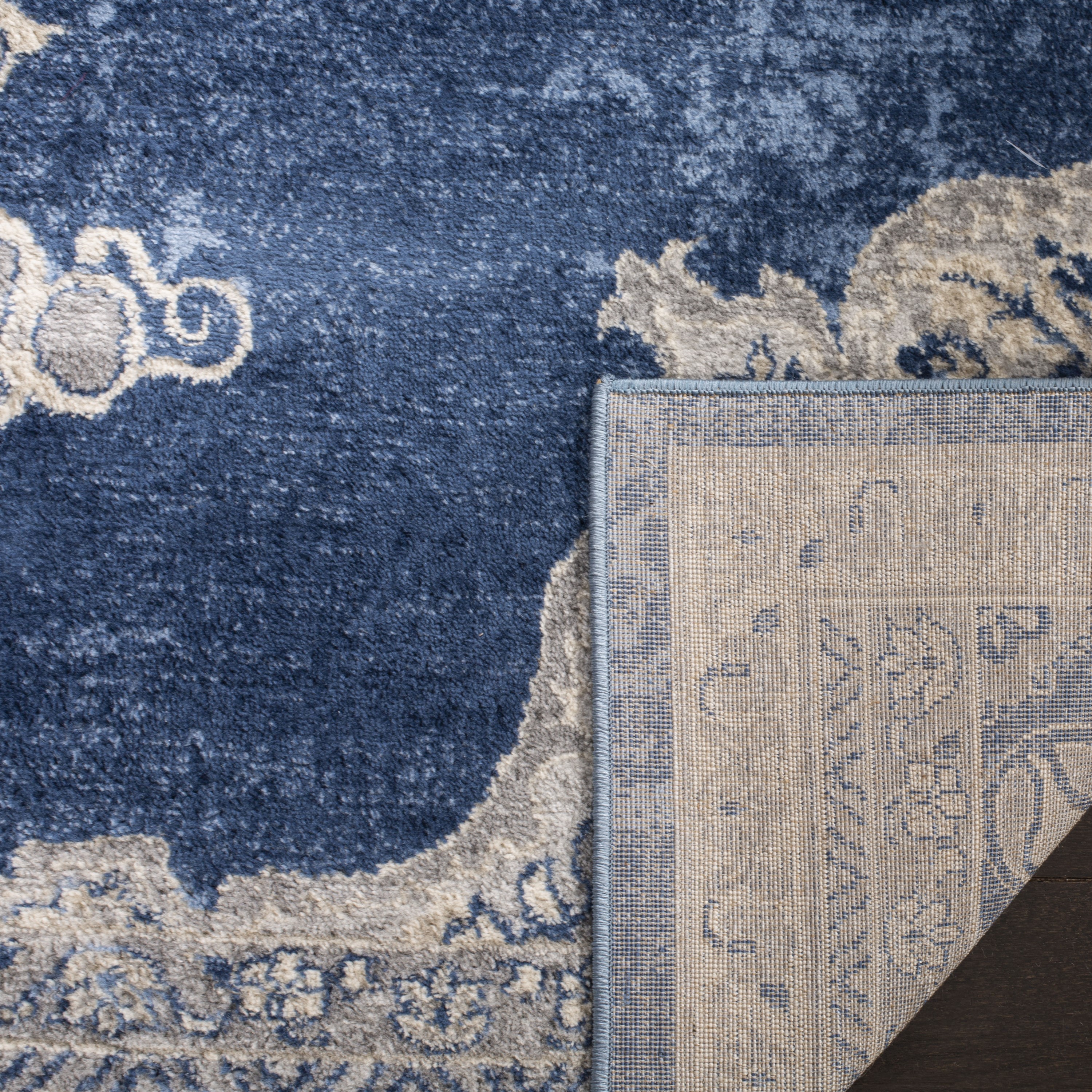Safavieh BNT867M-3SQ rugs - View #4