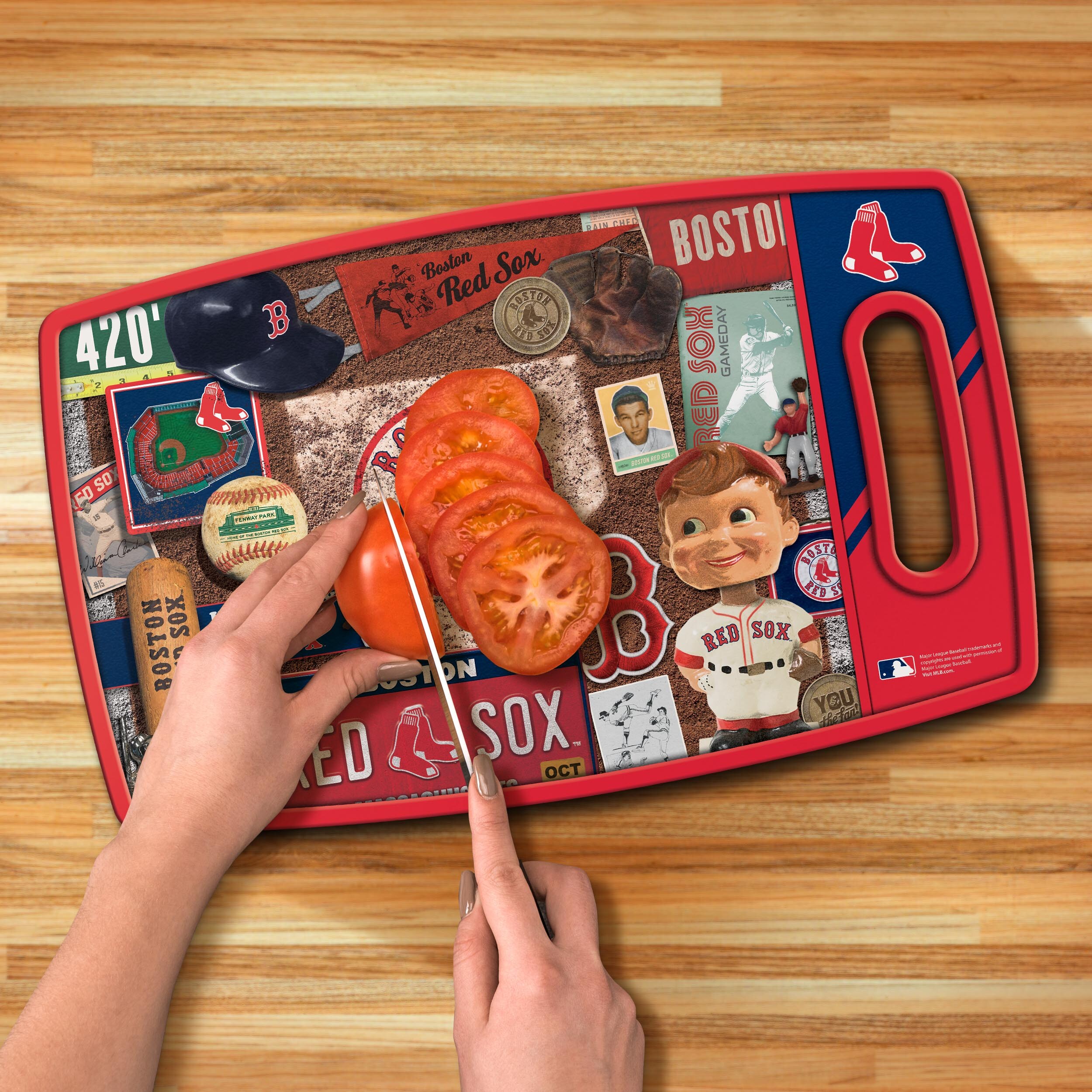 MLB St. Louis Cardinals Dartboard Cabinet Set Multi